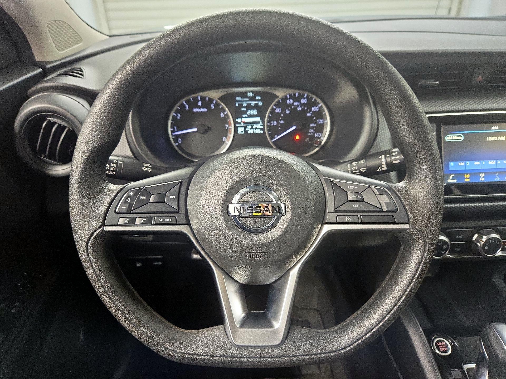 Thumbnail: 2021 Nissan Kicks - 10