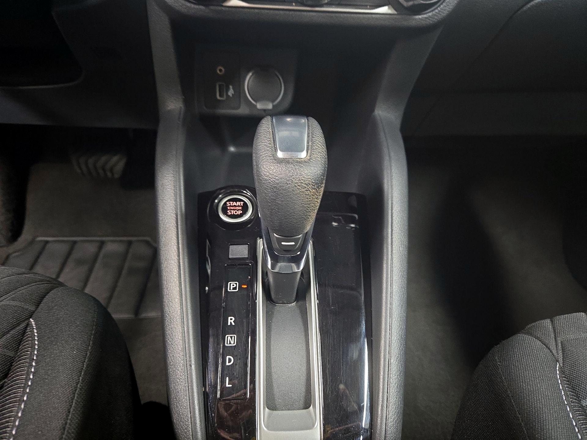 Thumbnail: 2021 Nissan Kicks - 17