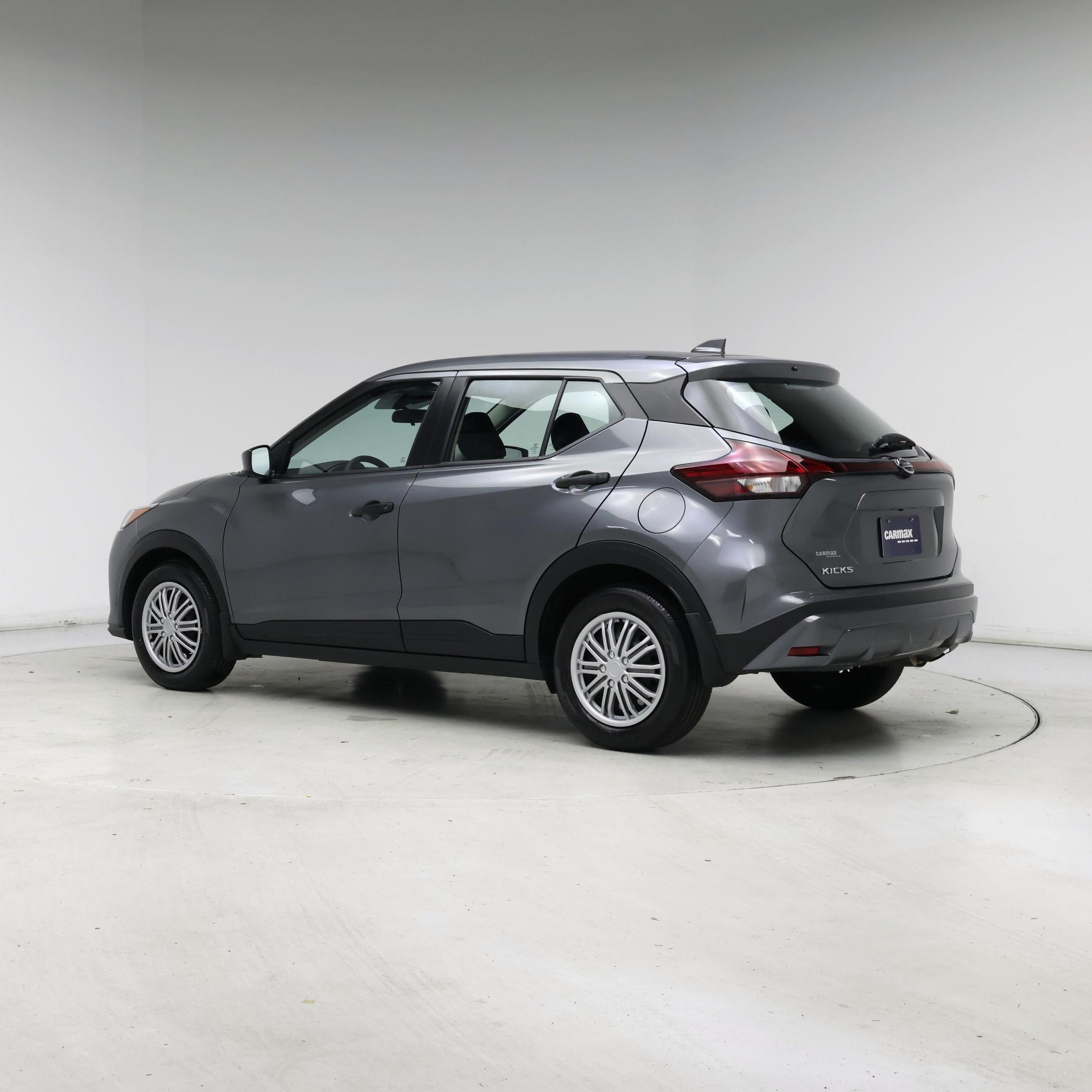 Thumbnail: 2021 Nissan Kicks - 2