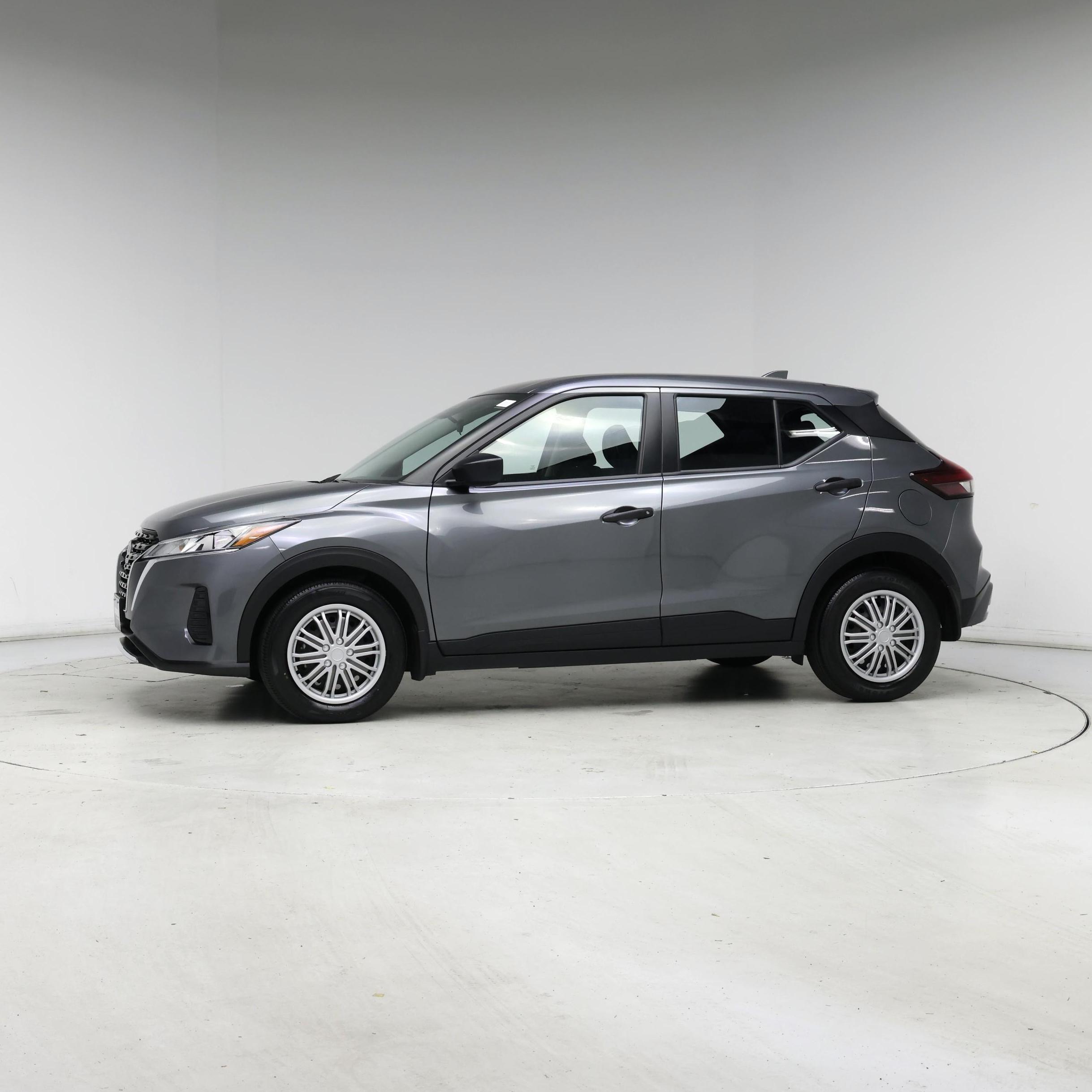 Thumbnail: 2021 Nissan Kicks - 3