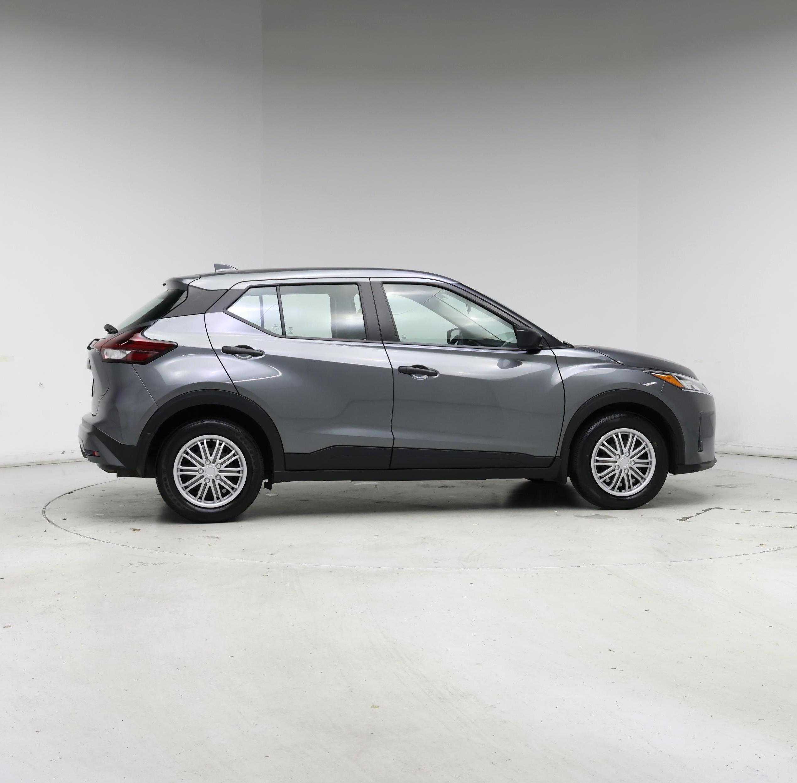 Thumbnail: 2021 Nissan Kicks - 7