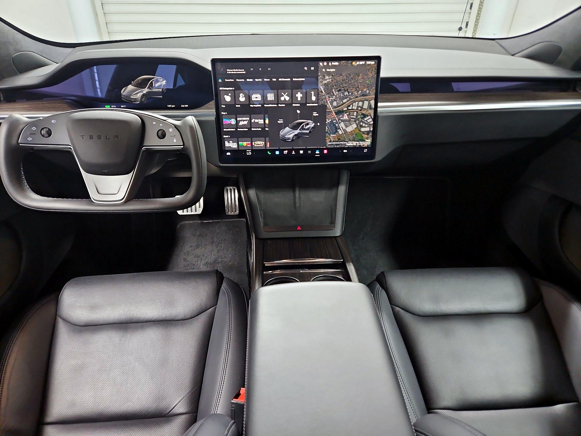 Thumbnail: 2022 Tesla Model S - 9