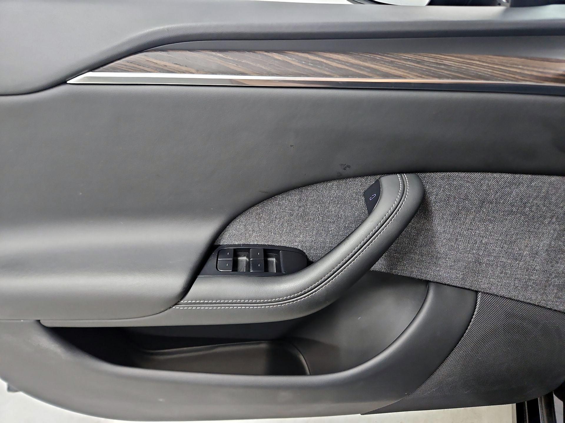 Thumbnail: 2022 Tesla Model S - 12