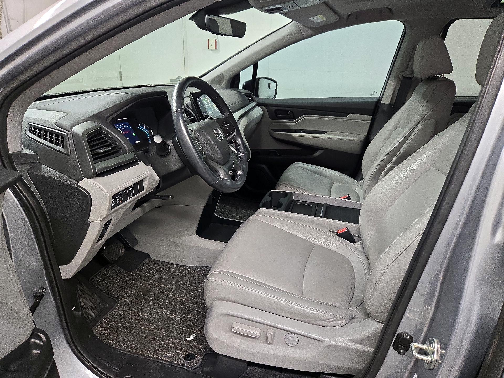 Thumbnail: 2021 Honda Odyssey - 11