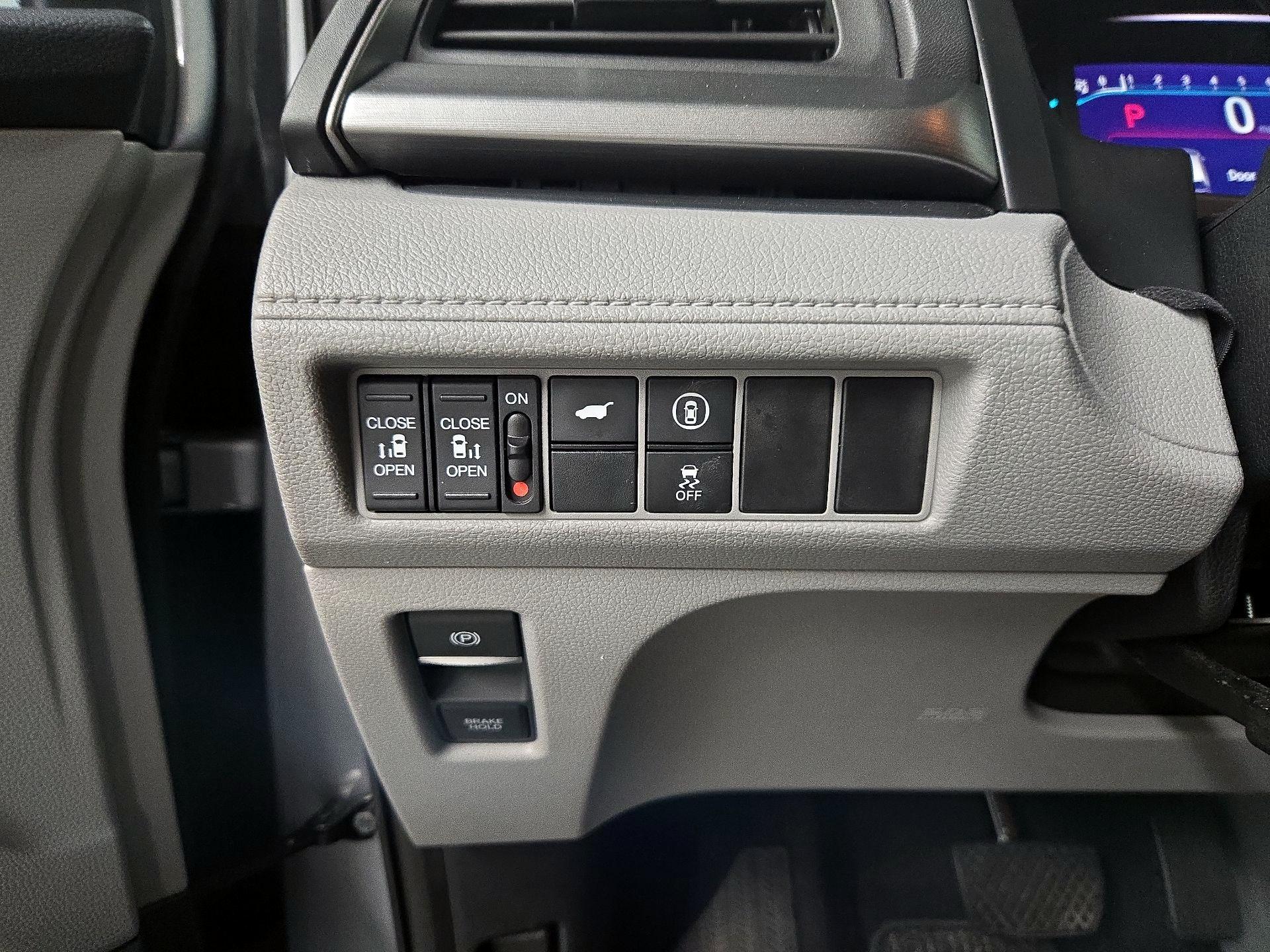 Thumbnail: 2021 Honda Odyssey - 13