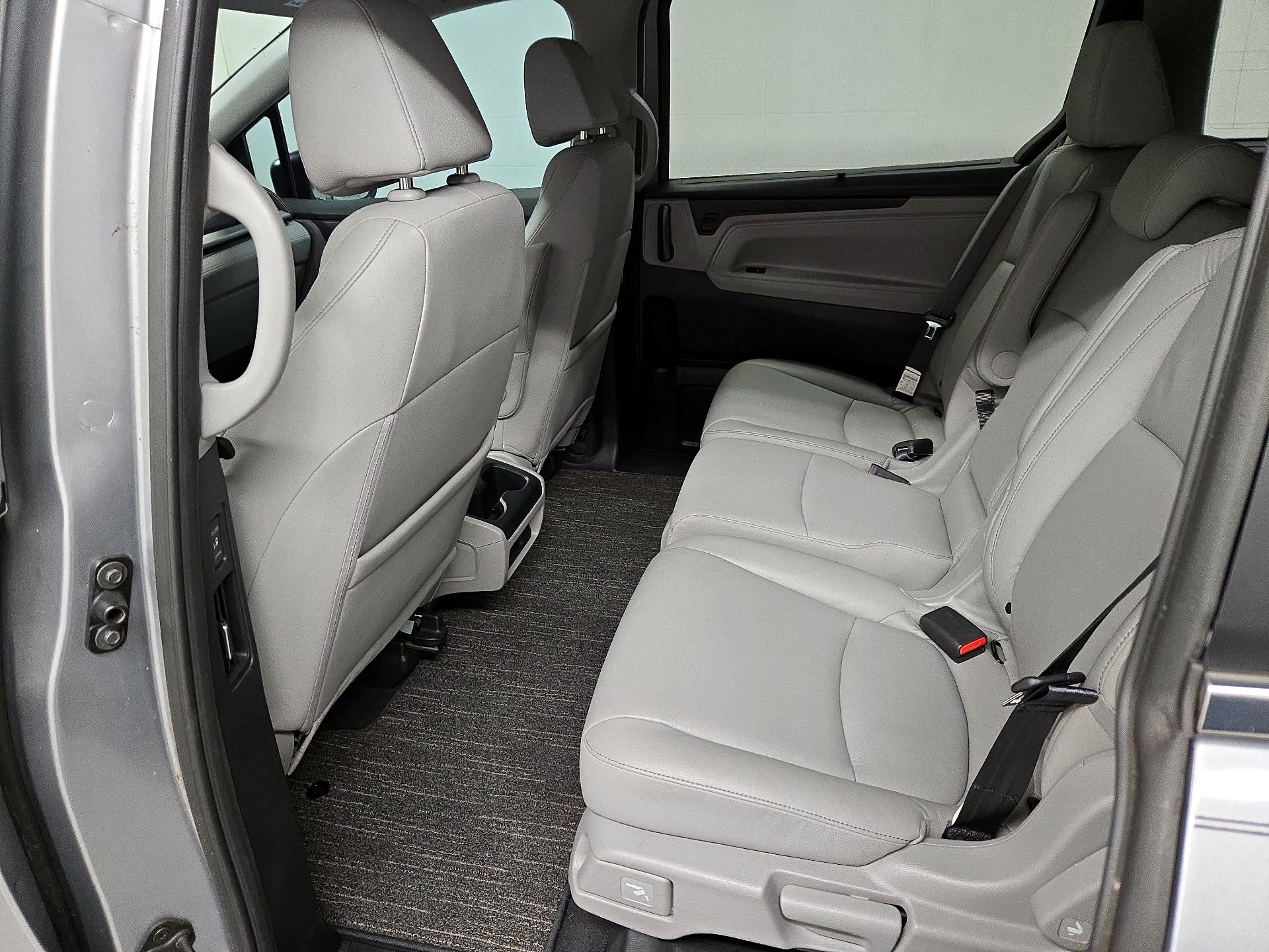 Thumbnail: 2021 Honda Odyssey - 20