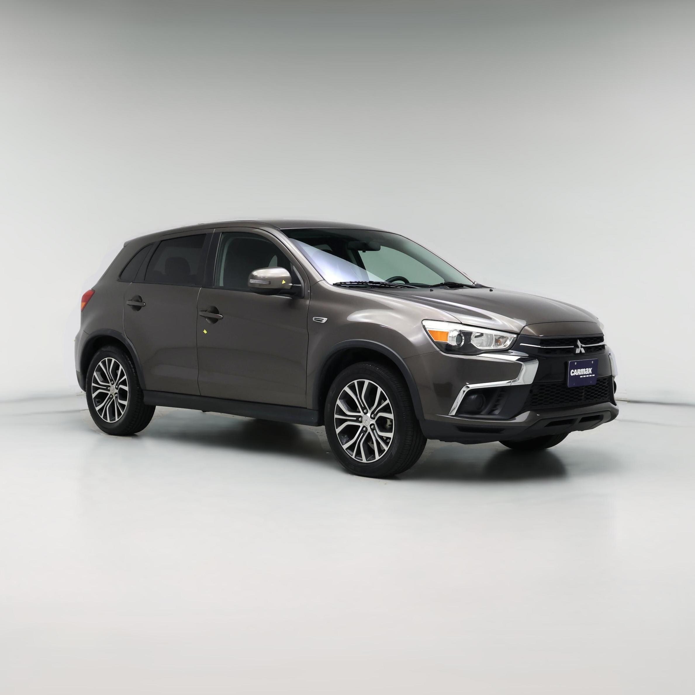 Thumbnail: 2019 Mitsubishi Outlander Sport - 1