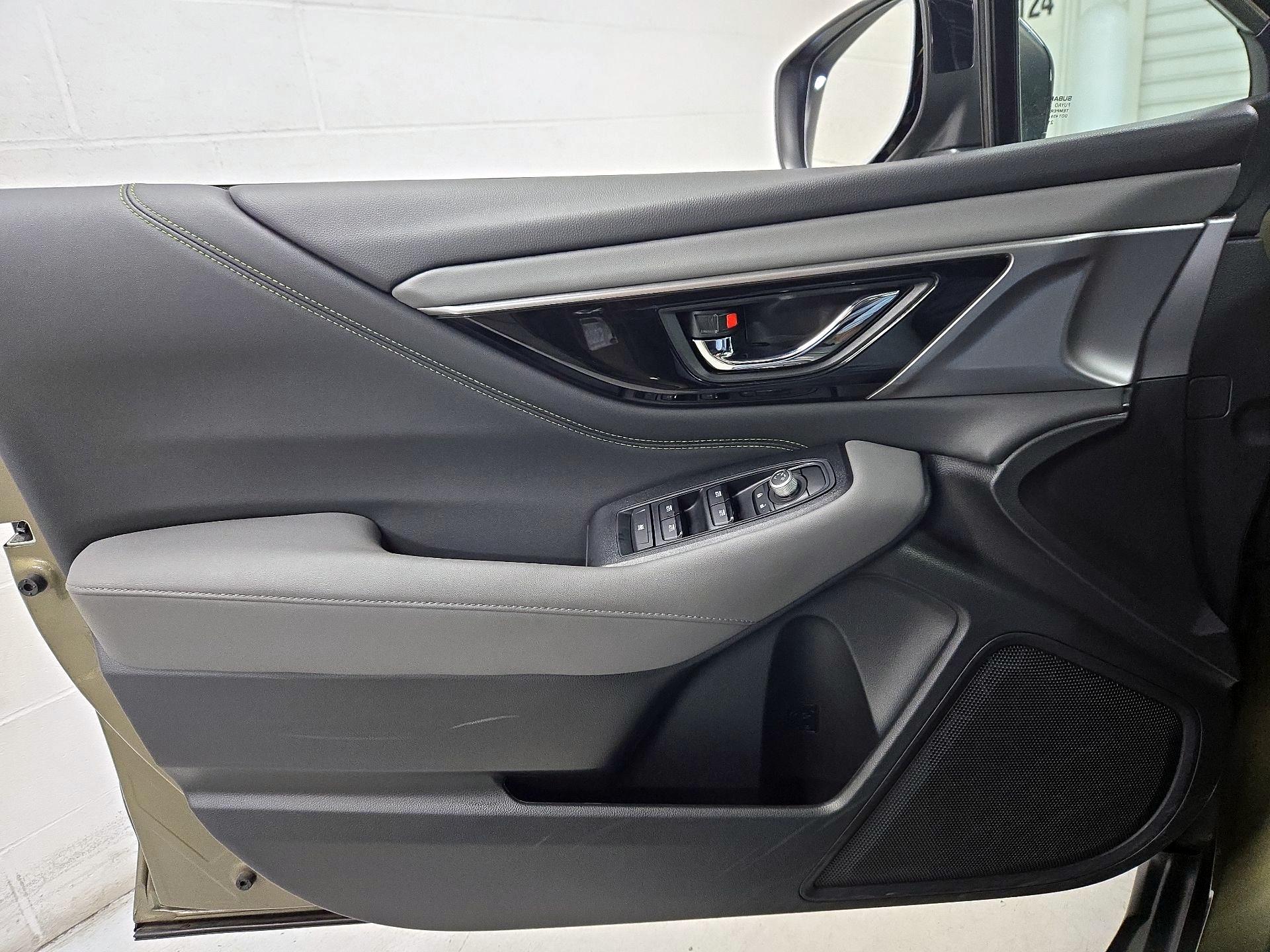 Thumbnail: 2022 Subaru Outback - 12