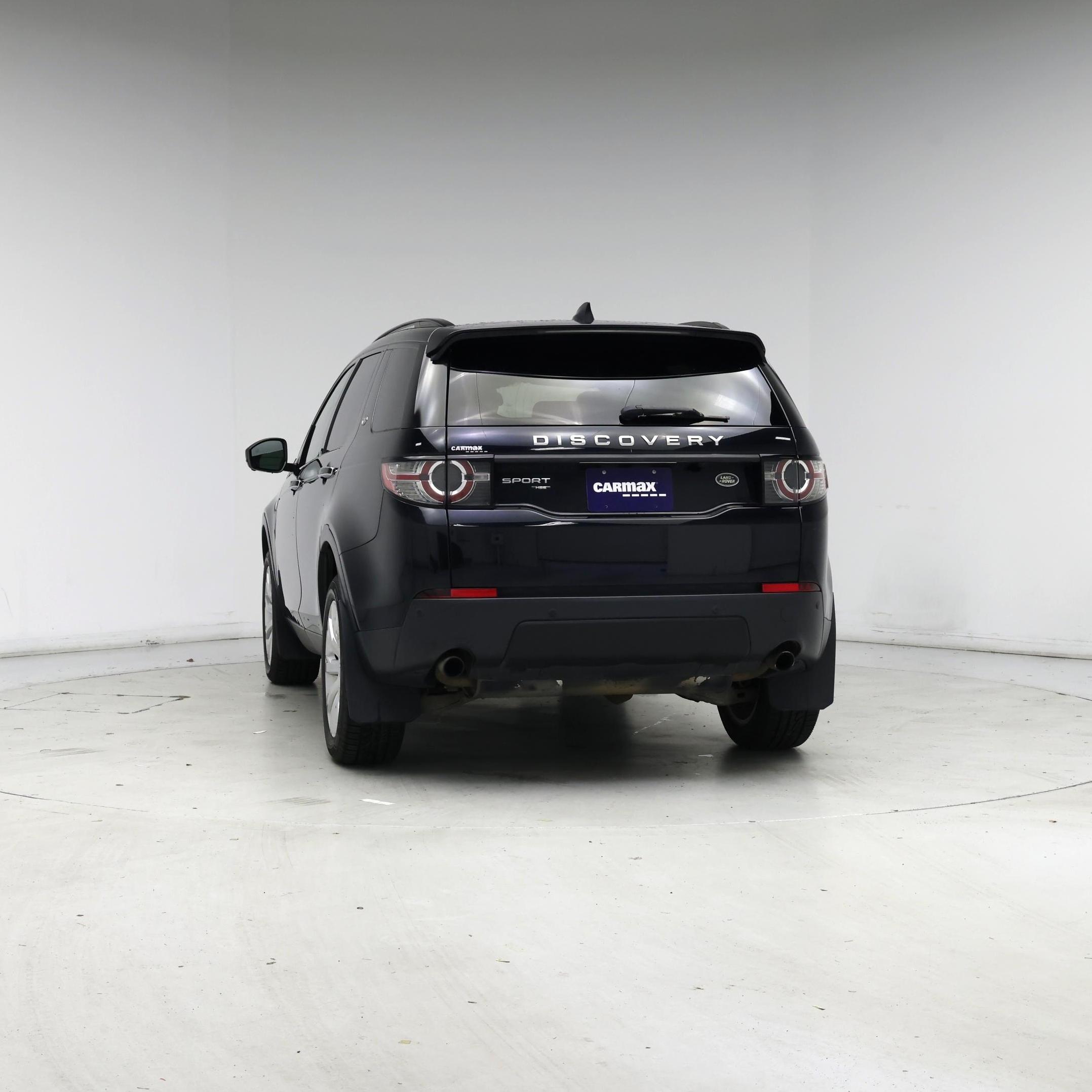 Thumbnail: 2017 Land Rover Discovery Sport - 6