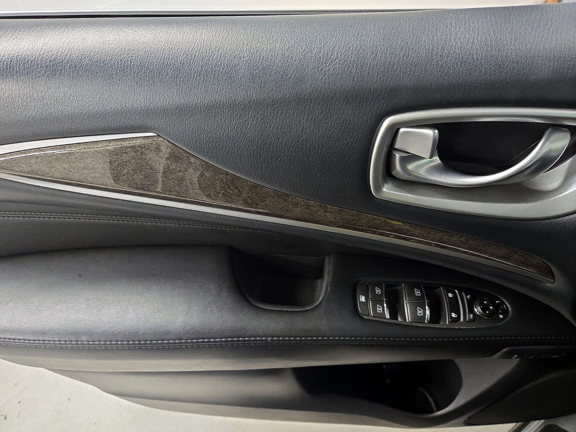 Thumbnail: 2014 INFINITI QX60 - 12