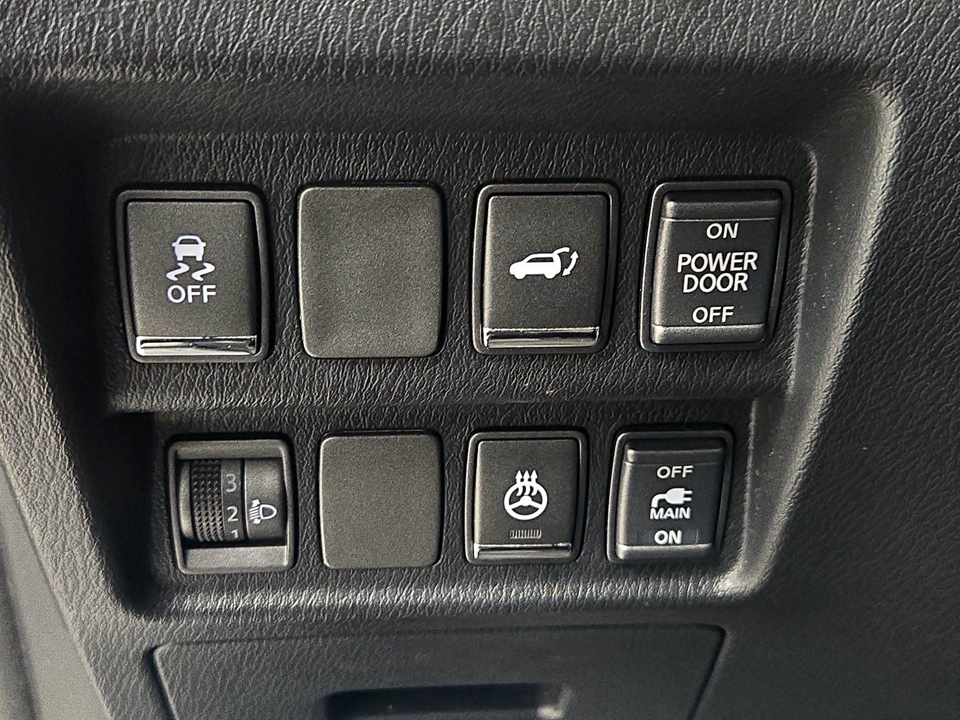 Thumbnail: 2014 INFINITI QX60 - 13