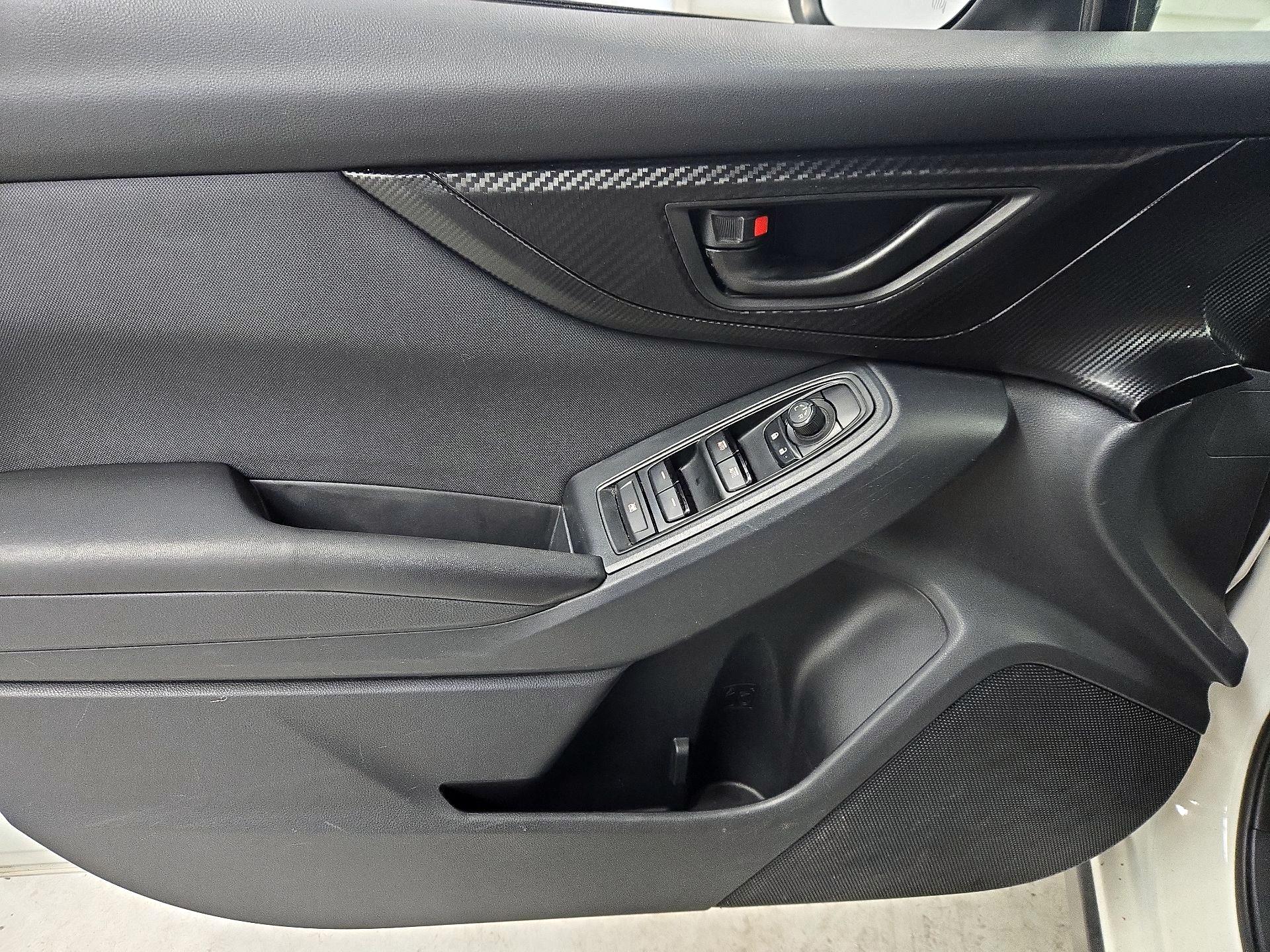 Thumbnail: 2018 Subaru Crosstrek - 12