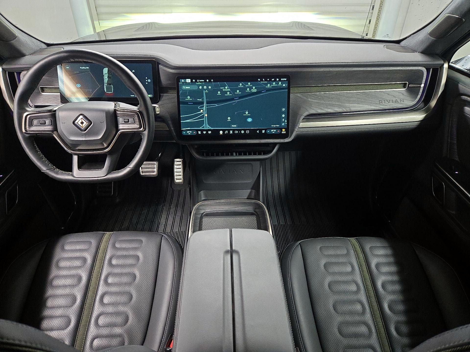 Thumbnail: 2023 Rivian R1T - 9