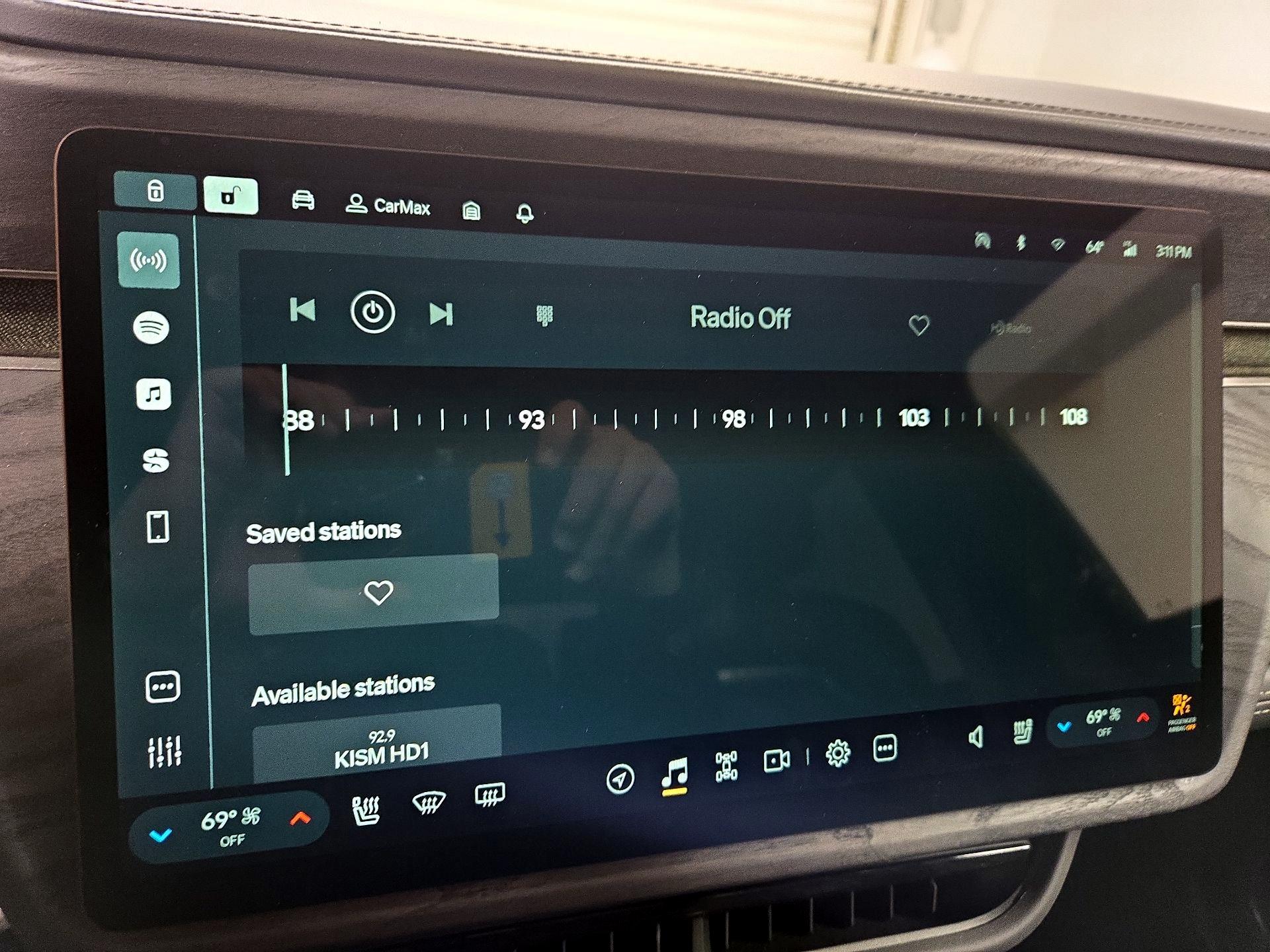 Thumbnail: 2023 Rivian R1T - 15