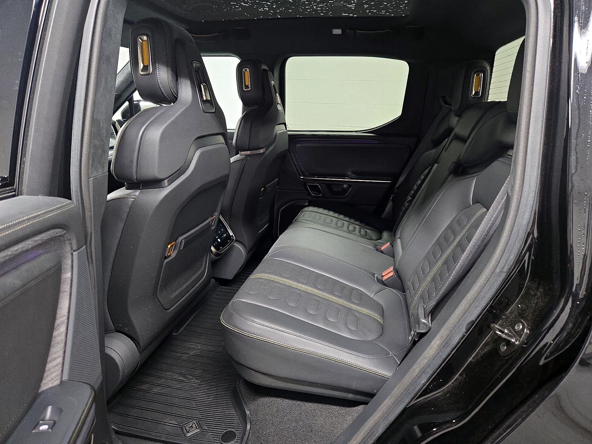 Thumbnail: 2023 Rivian R1T - 19