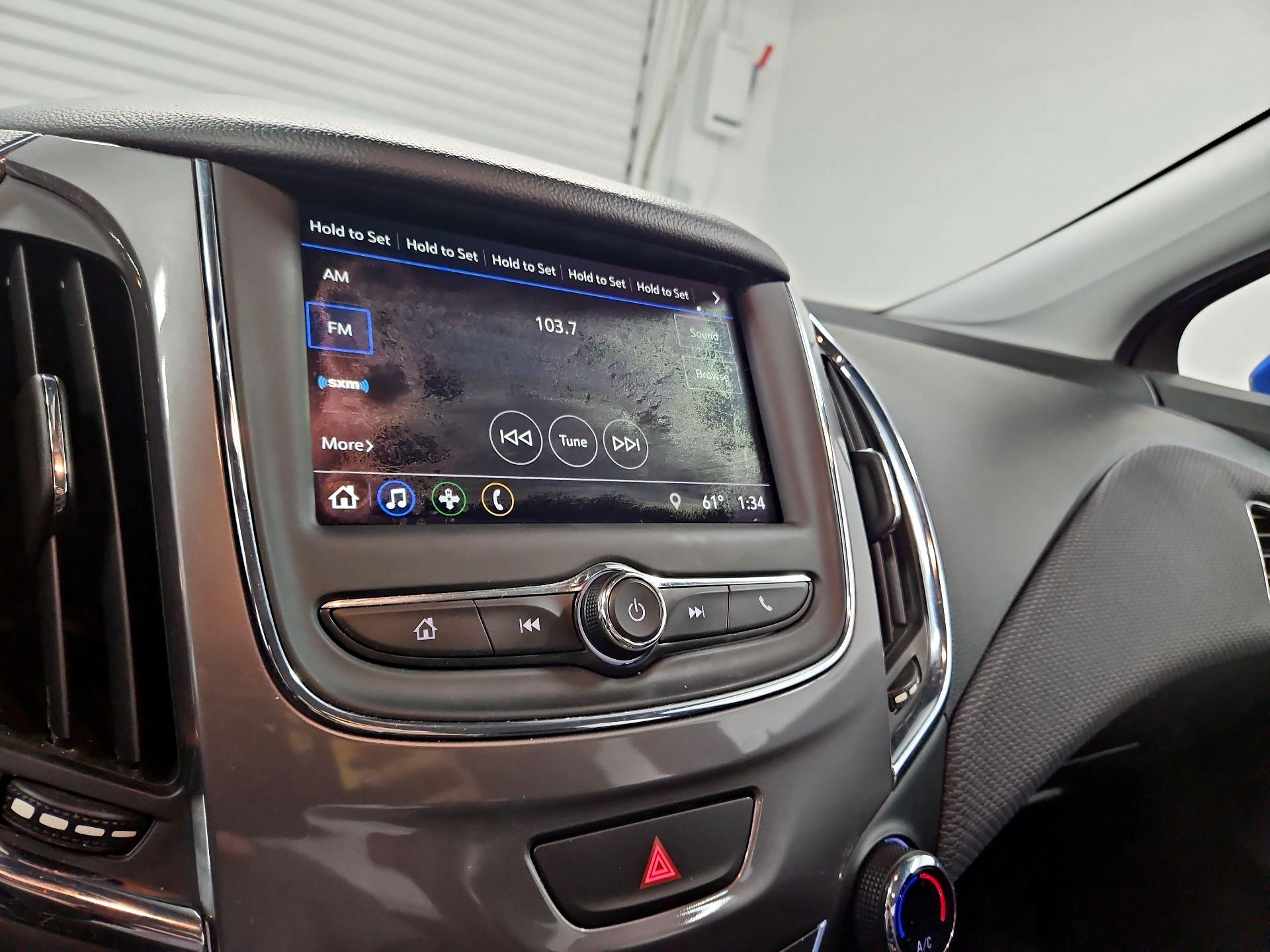 Thumbnail: 2019 Chevrolet Cruze - 15