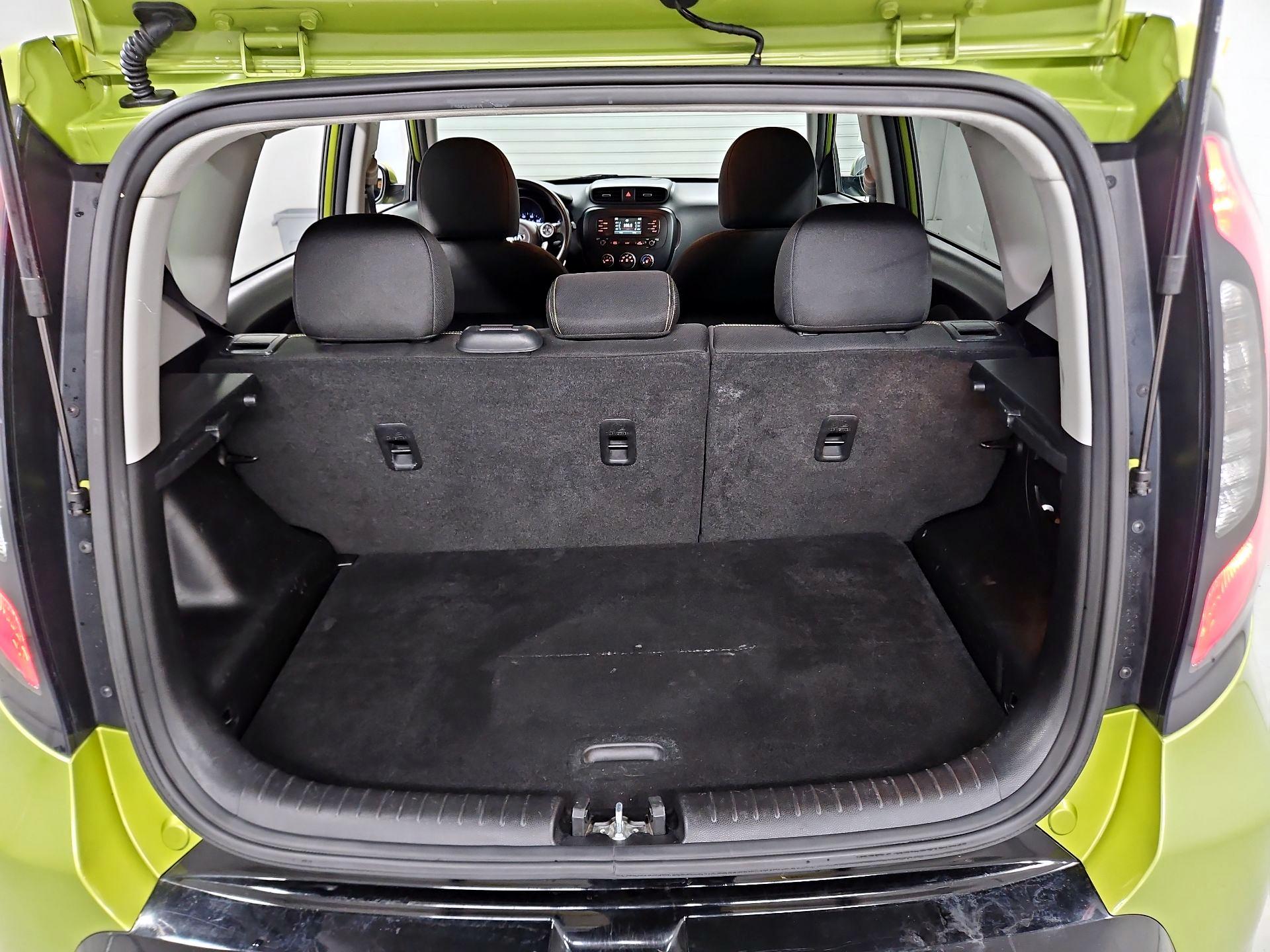 Thumbnail: 2016 Kia Soul - 20