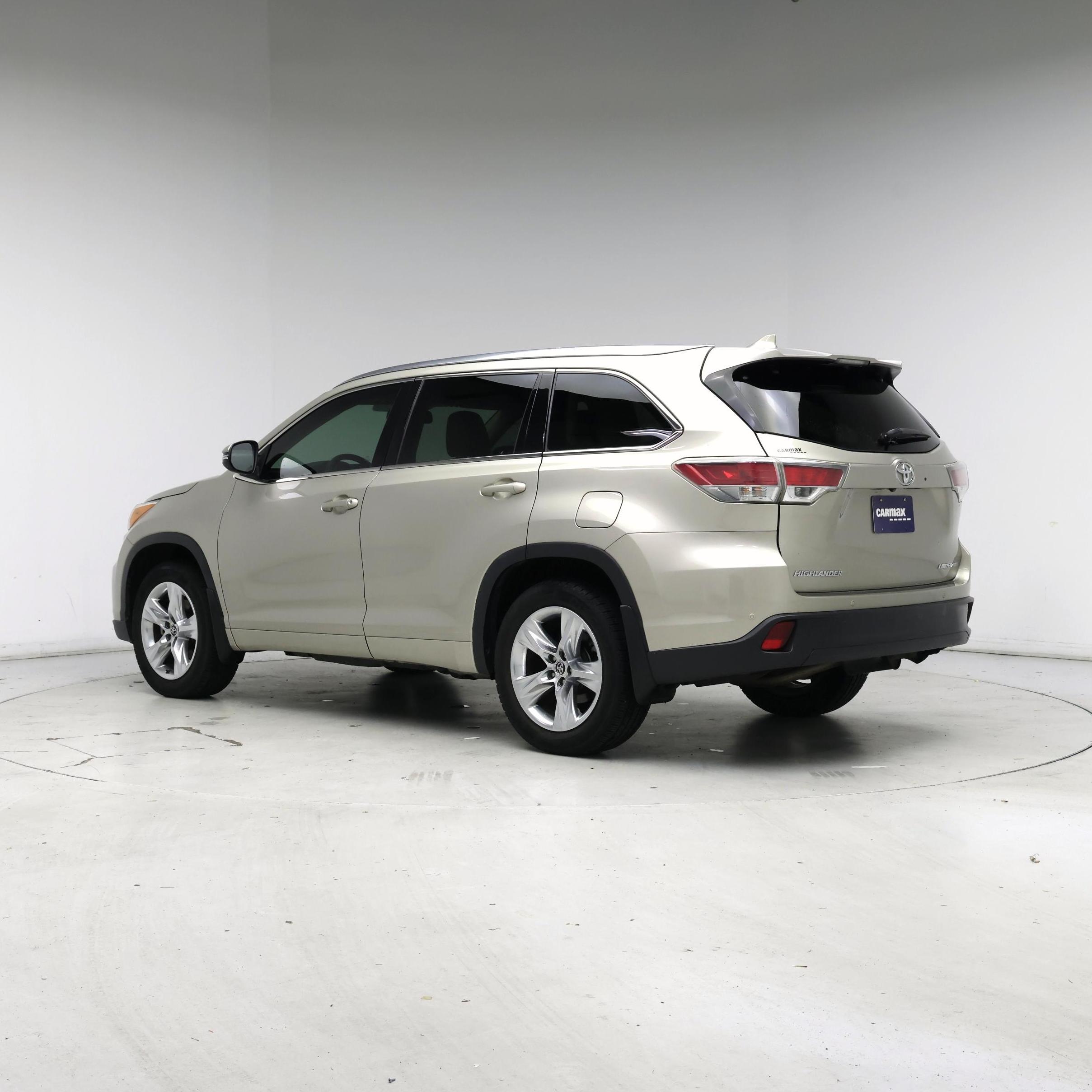 Thumbnail: 2016 Toyota Highlander - 2