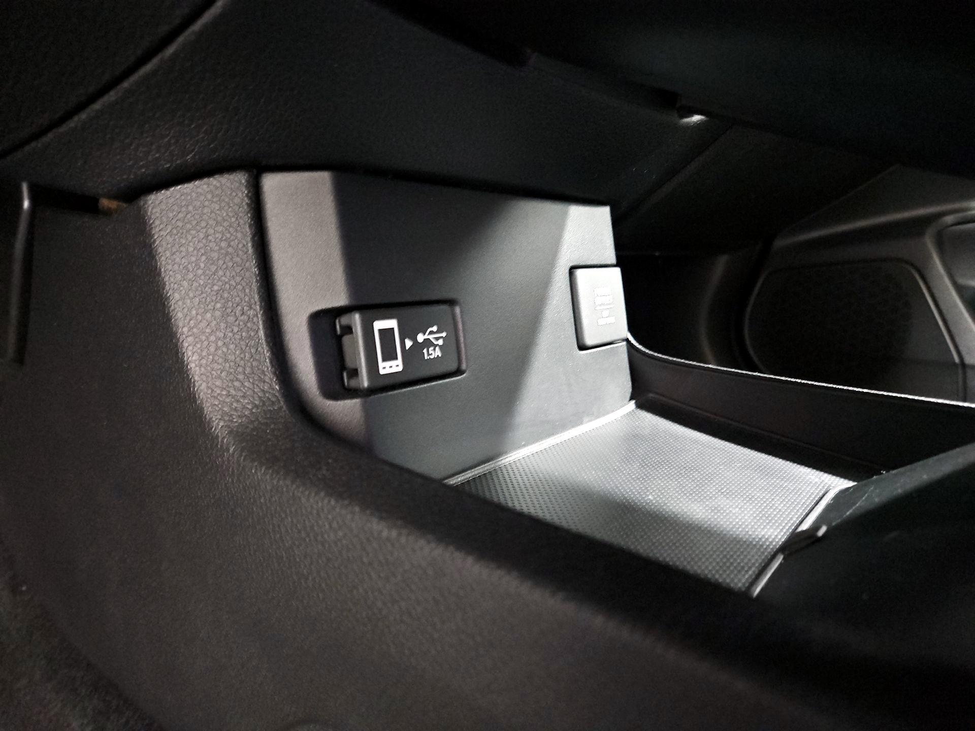 Thumbnail: 2016 Honda Civic - 18