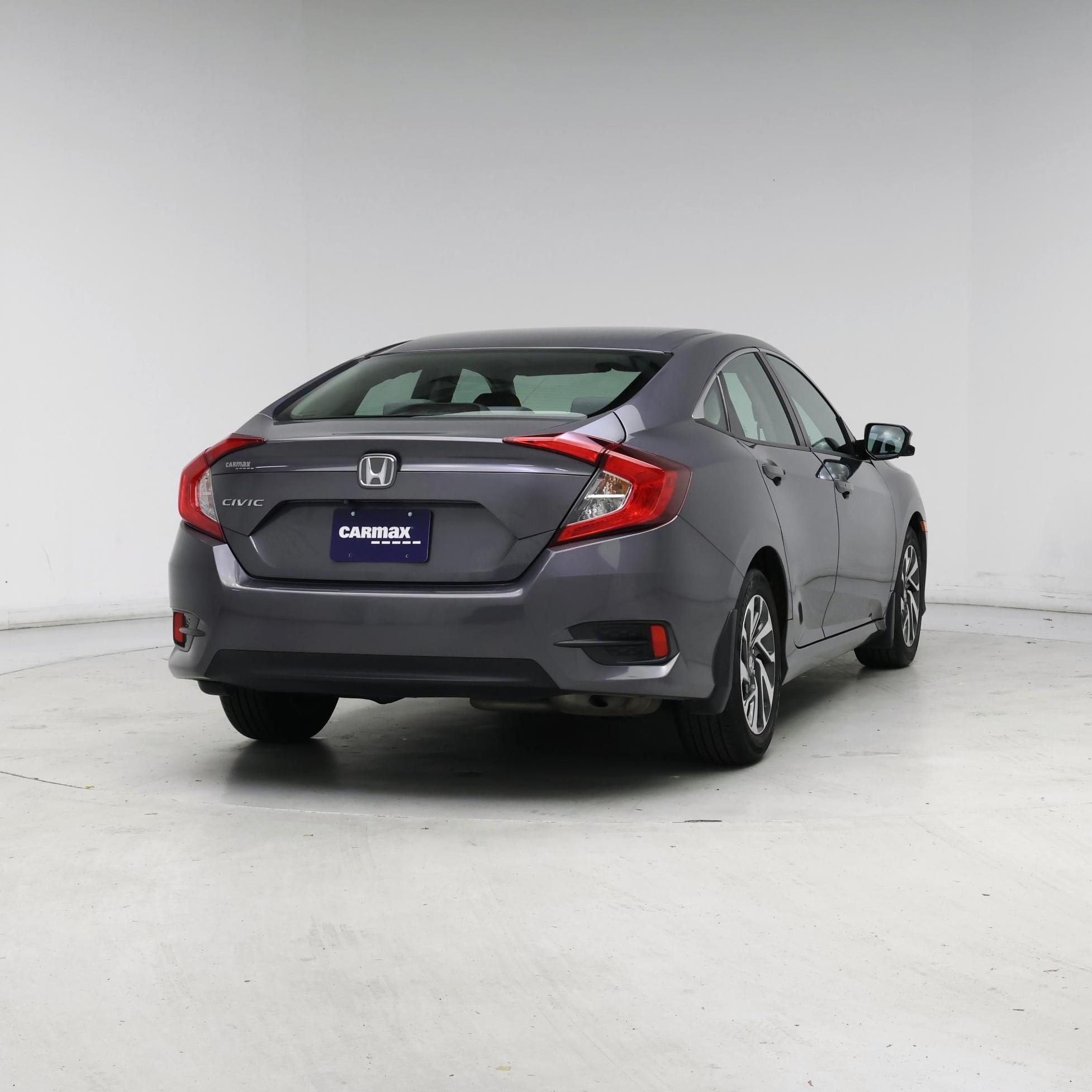 Thumbnail: 2016 Honda Civic - 8