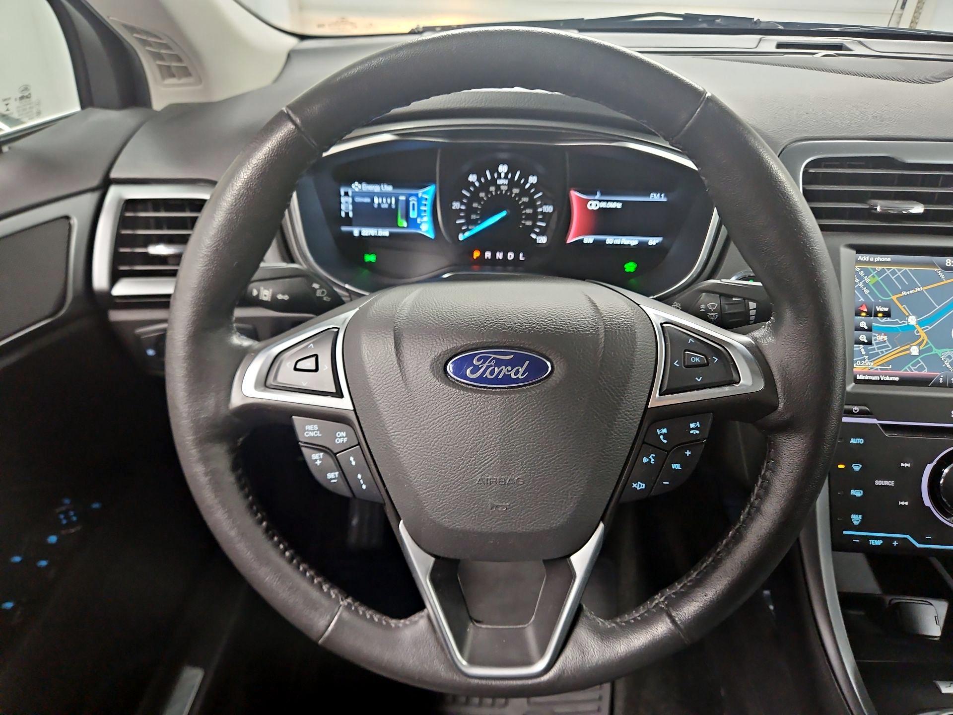 Thumbnail: 2015 Ford Fusion - 10