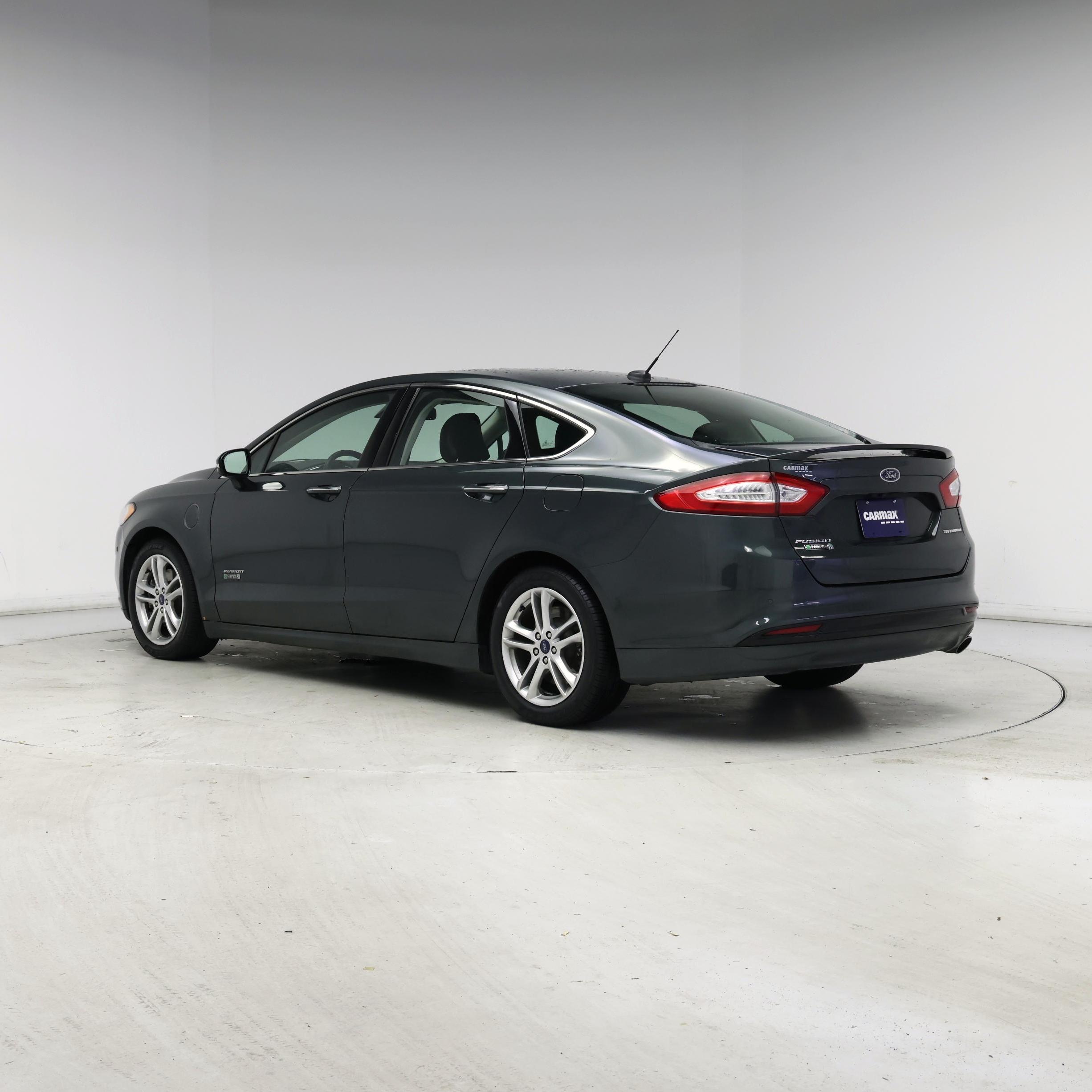 Thumbnail: 2015 Ford Fusion - 2