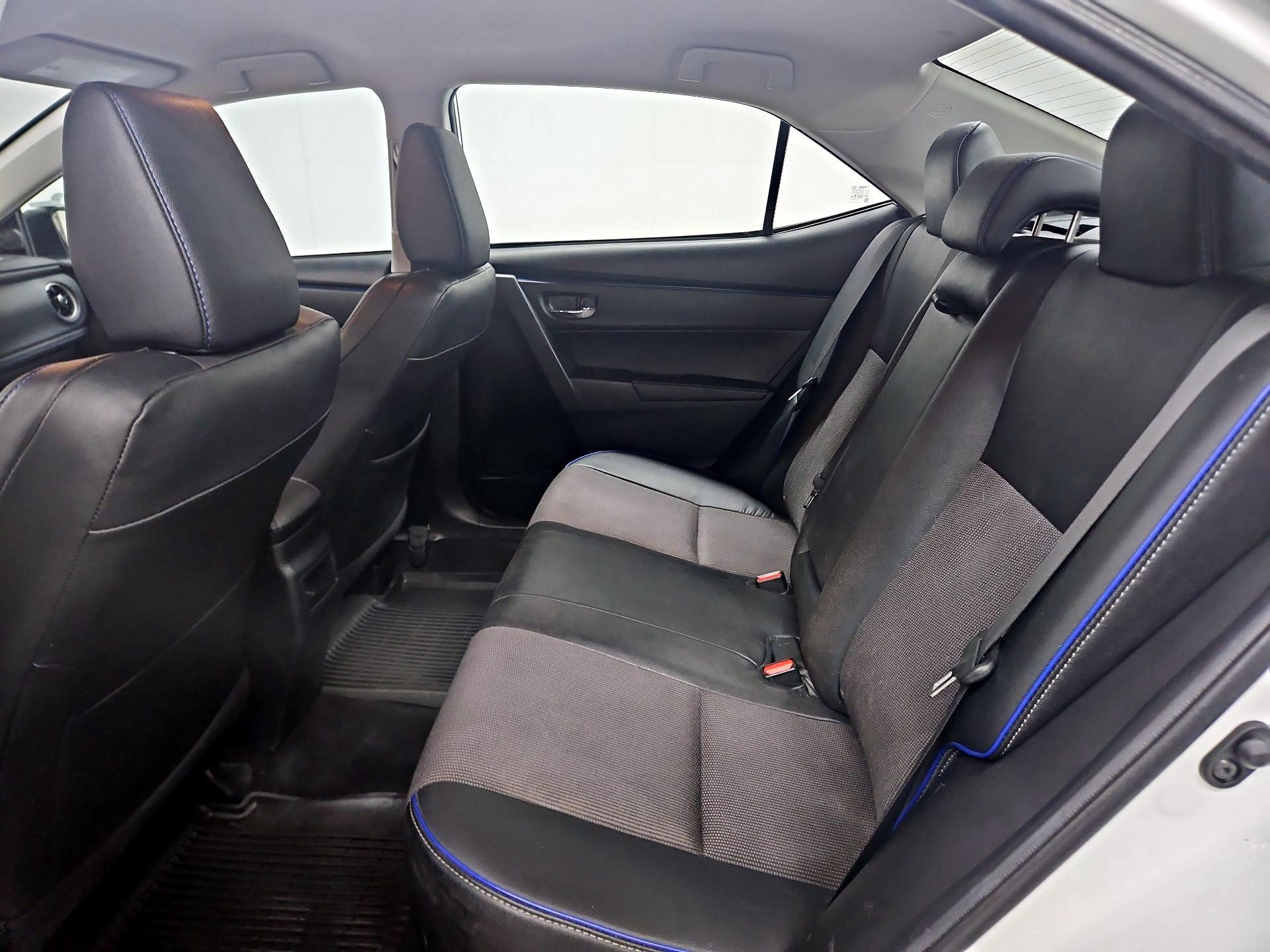 Thumbnail: 2018 Toyota Corolla - 19