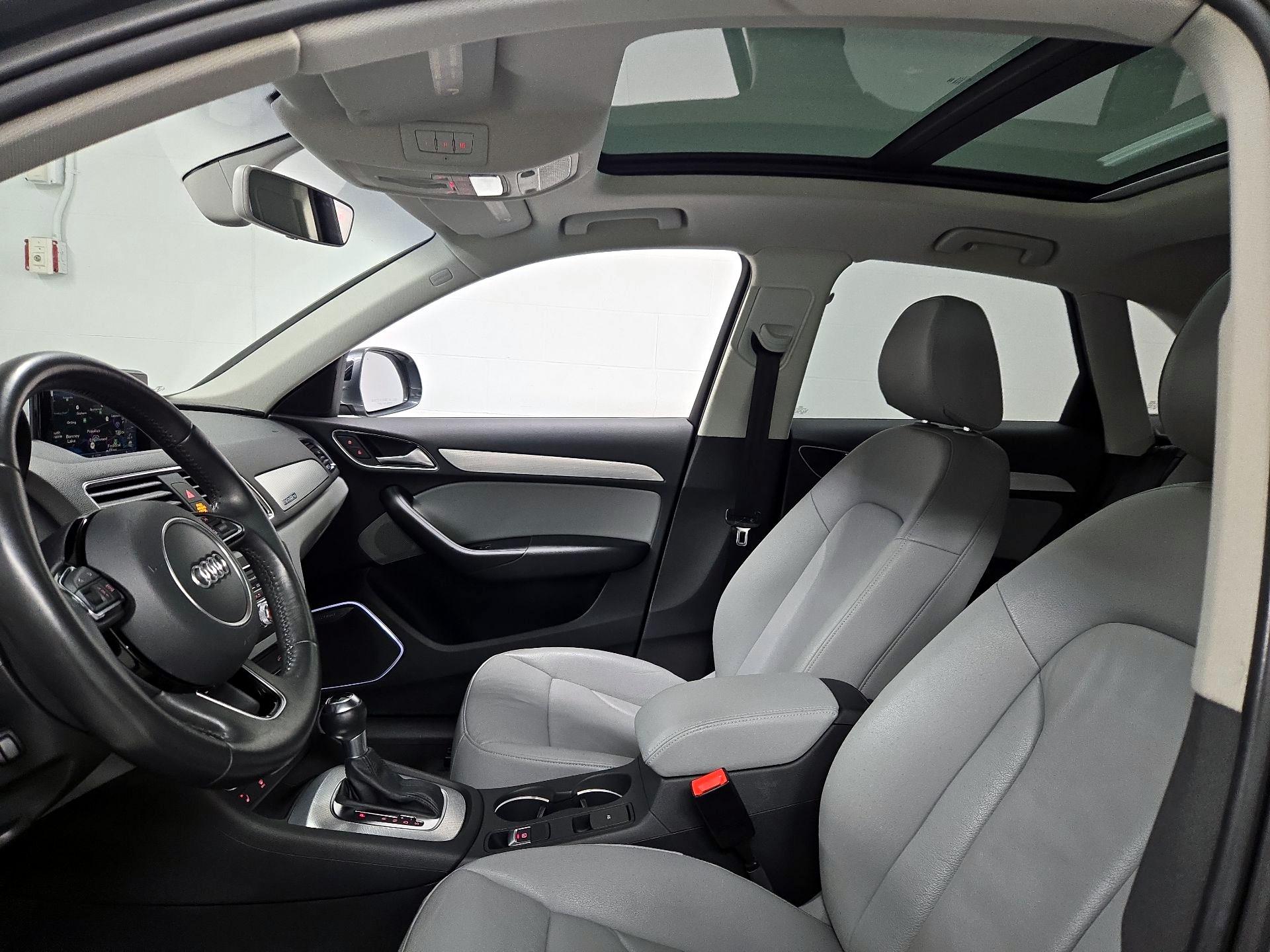 Thumbnail: 2016 Audi Q3 - 19