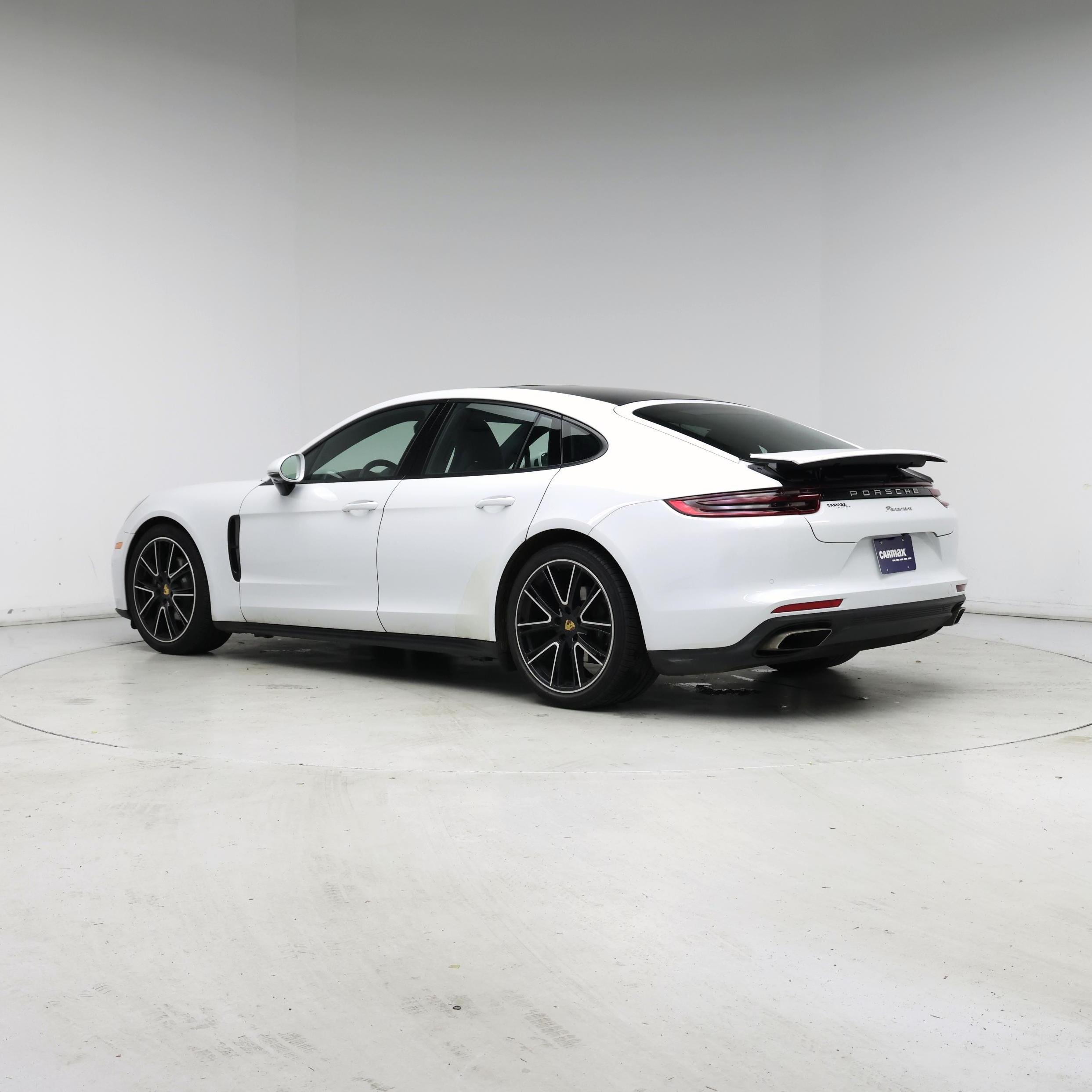 Thumbnail: 2018 Porsche Panamera - 2