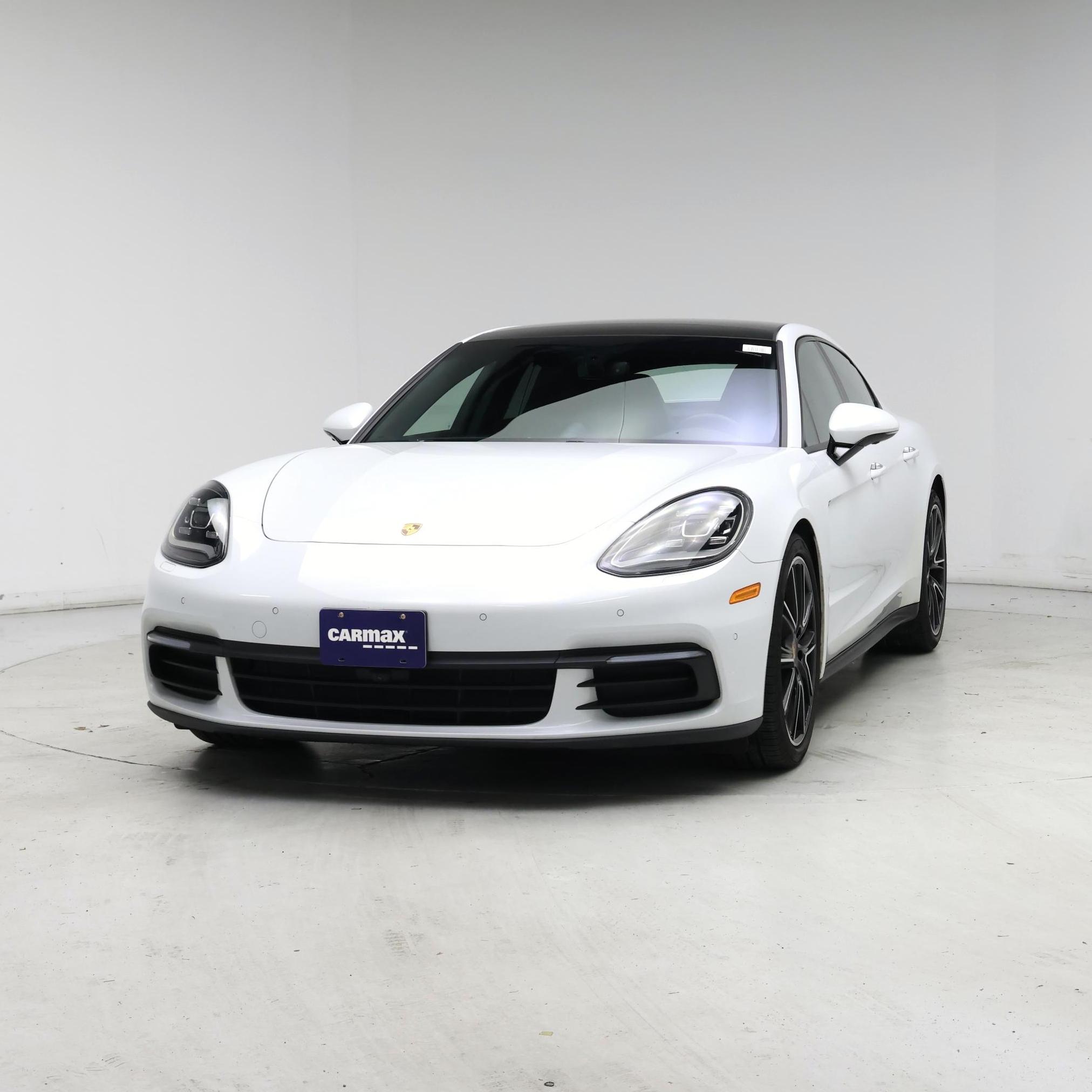 Thumbnail: 2018 Porsche Panamera - 4