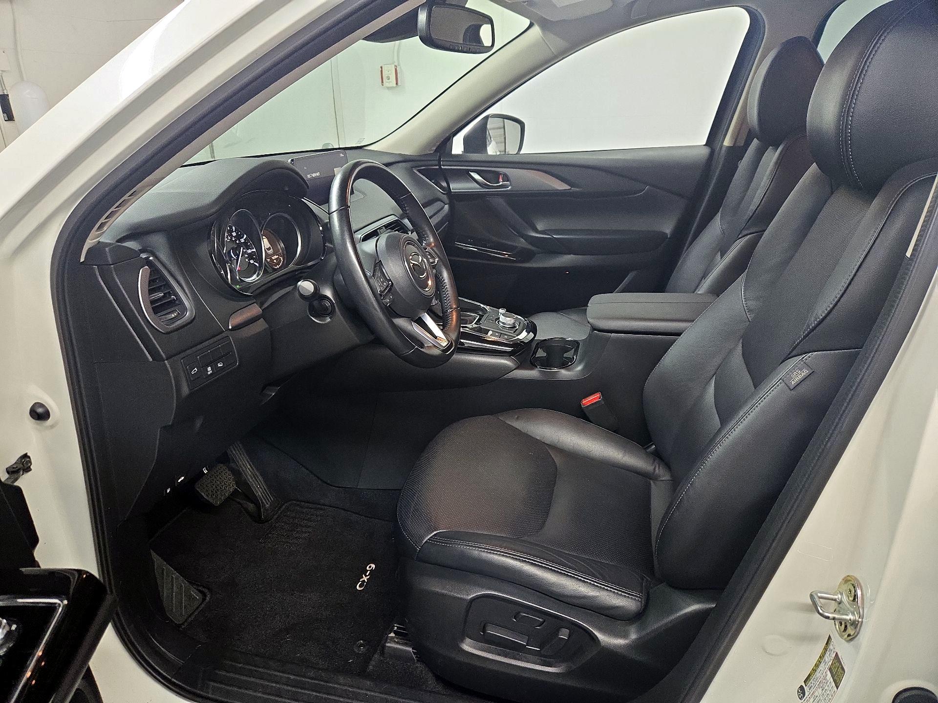 Thumbnail: 2022 Mazda CX-9 - 11