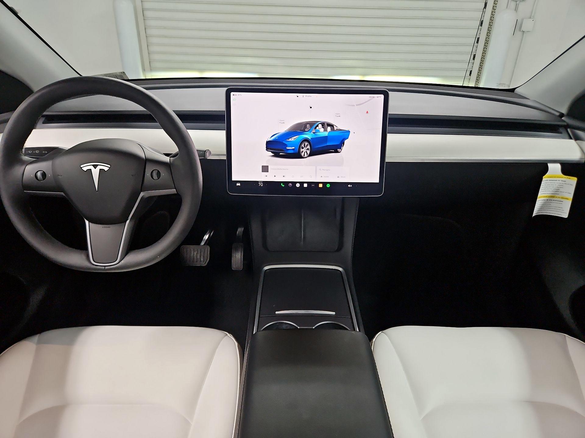 Thumbnail: 2024 Tesla Model Y - 9