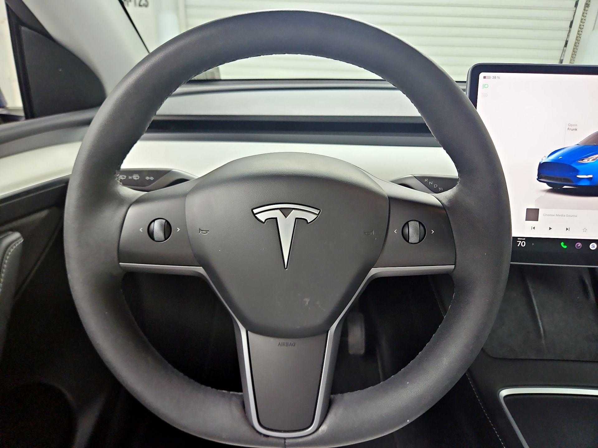 Thumbnail: 2024 Tesla Model Y - 10