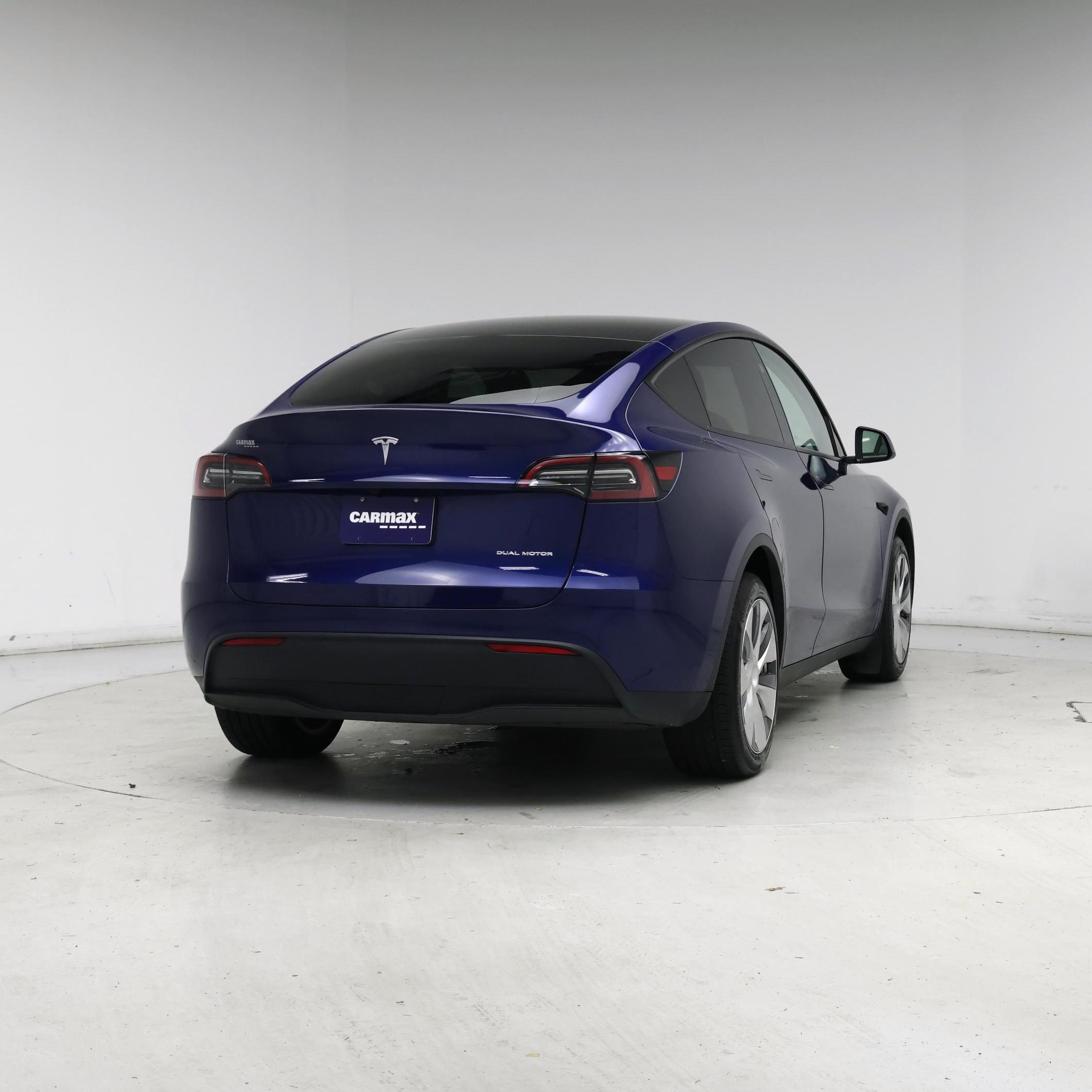 Thumbnail: 2024 Tesla Model Y - 8