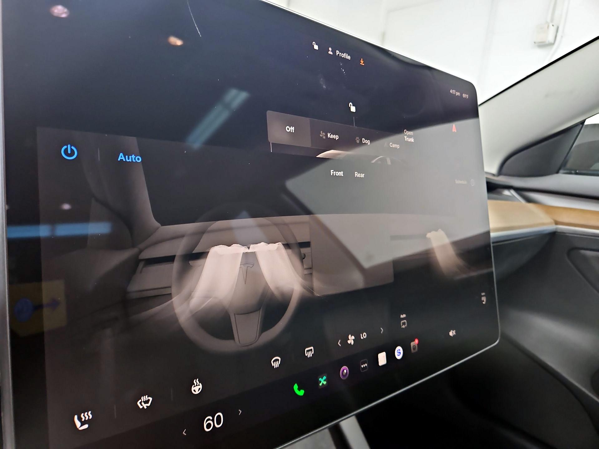 Thumbnail: 2023 Tesla Model 3 - 16