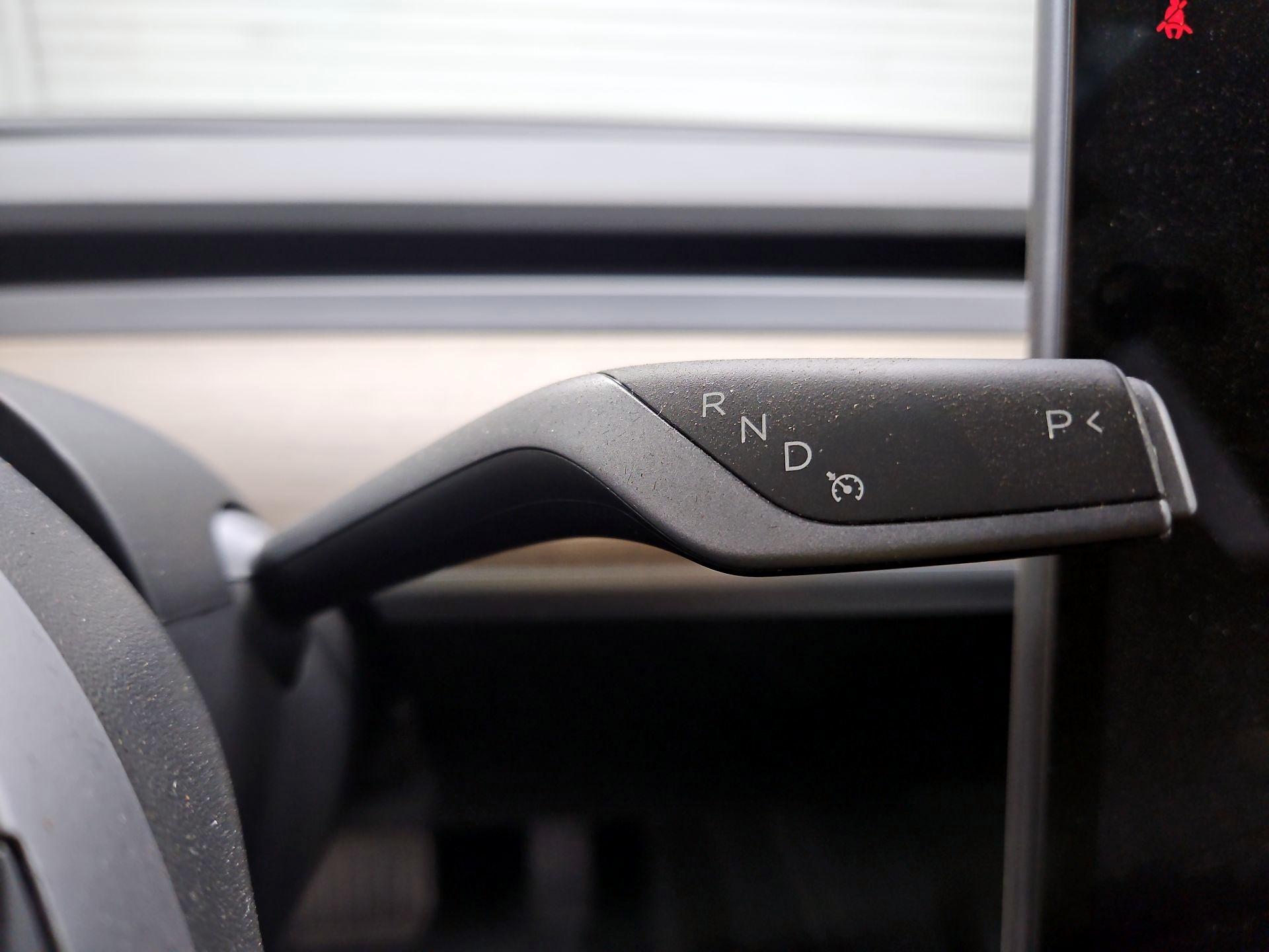 Thumbnail: 2023 Tesla Model 3 - 17