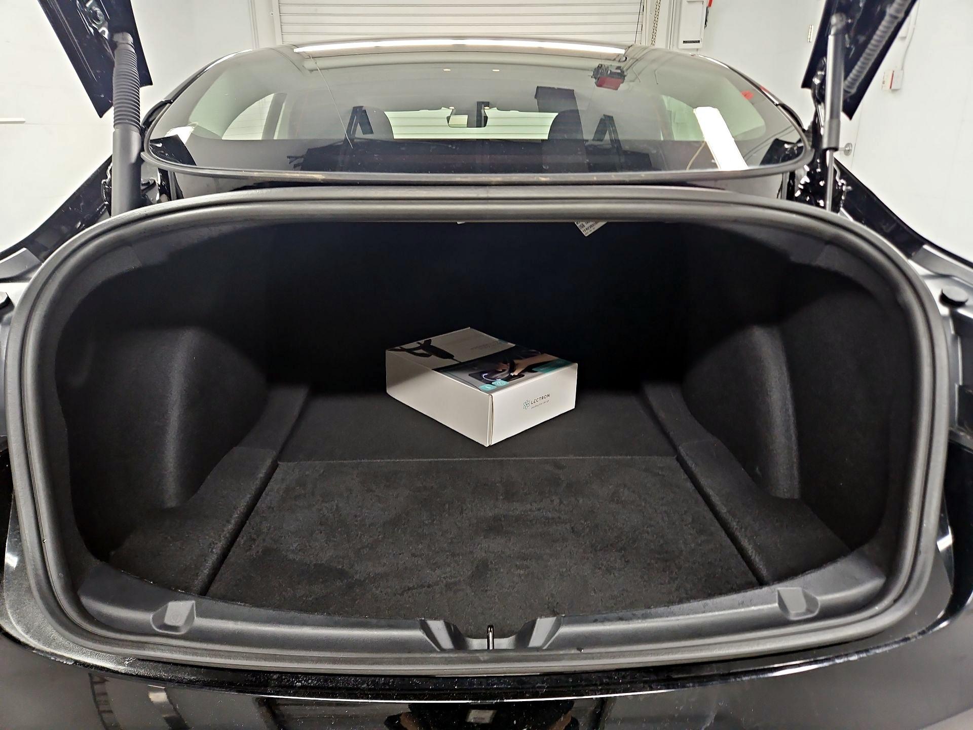 Thumbnail: 2023 Tesla Model 3 - 20