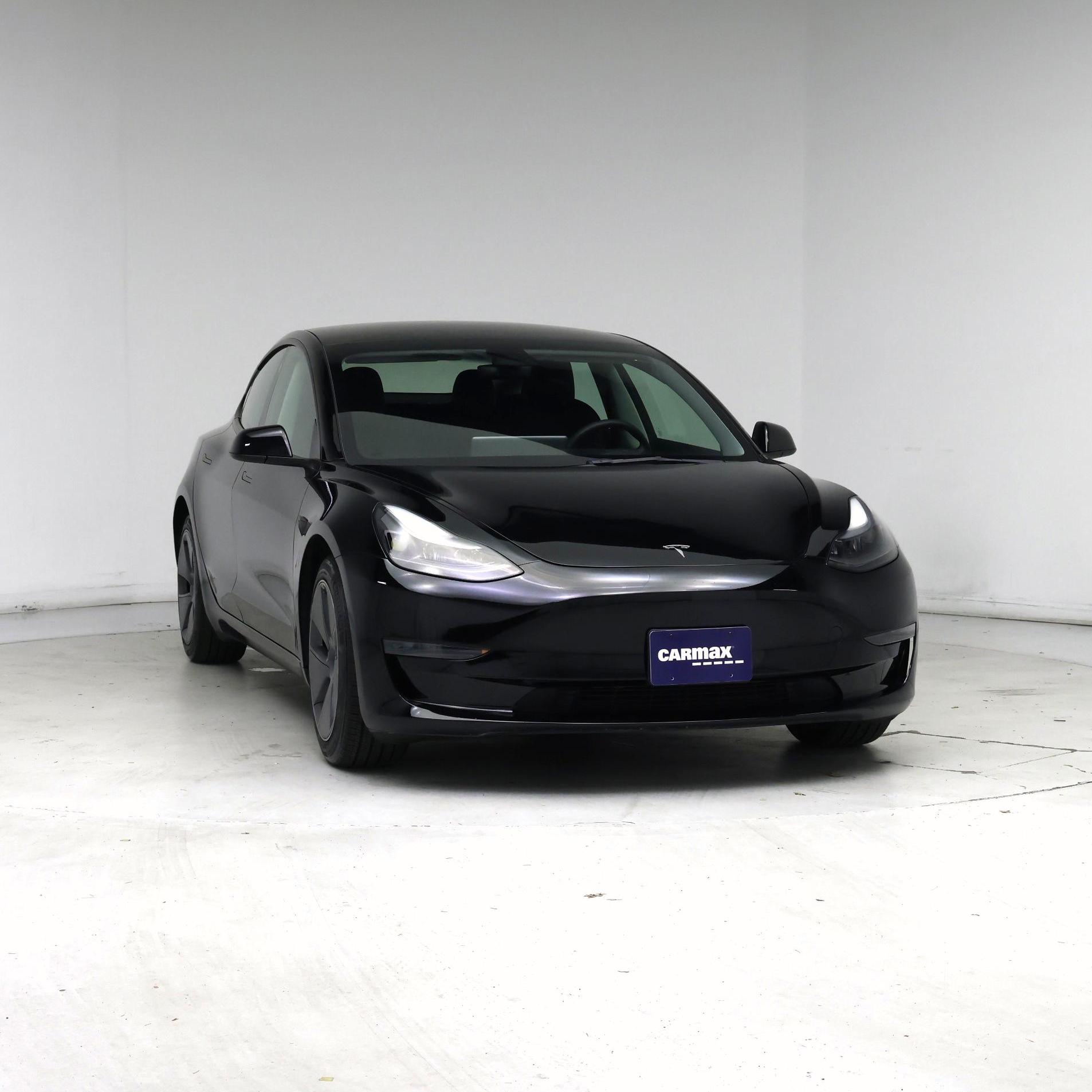 Thumbnail: 2023 Tesla Model 3 - 5