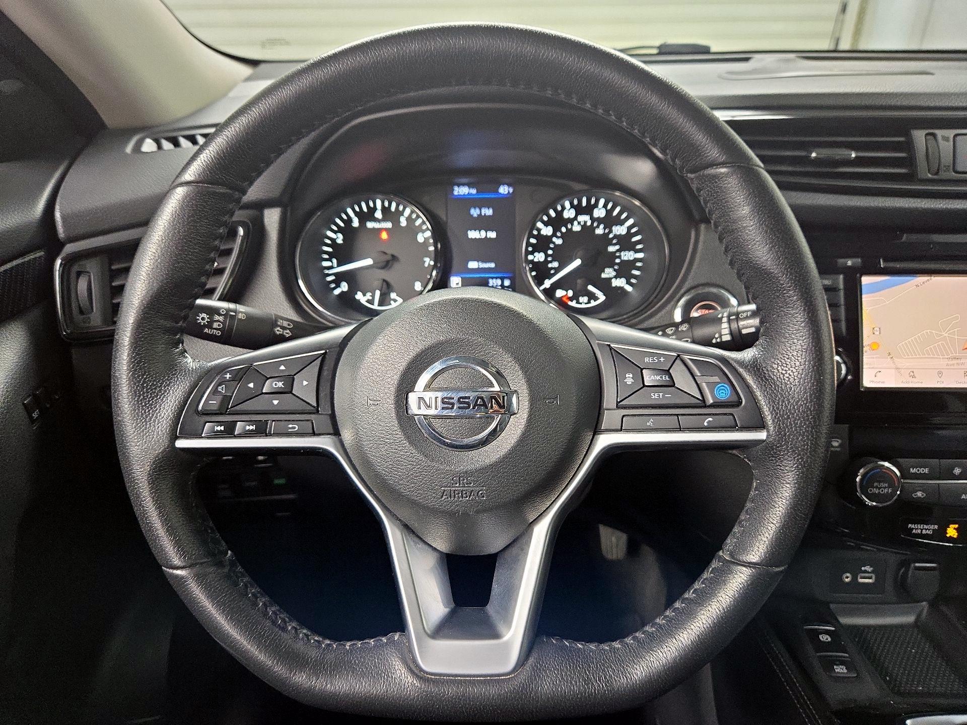 Thumbnail: 2020 Nissan Rogue - 10