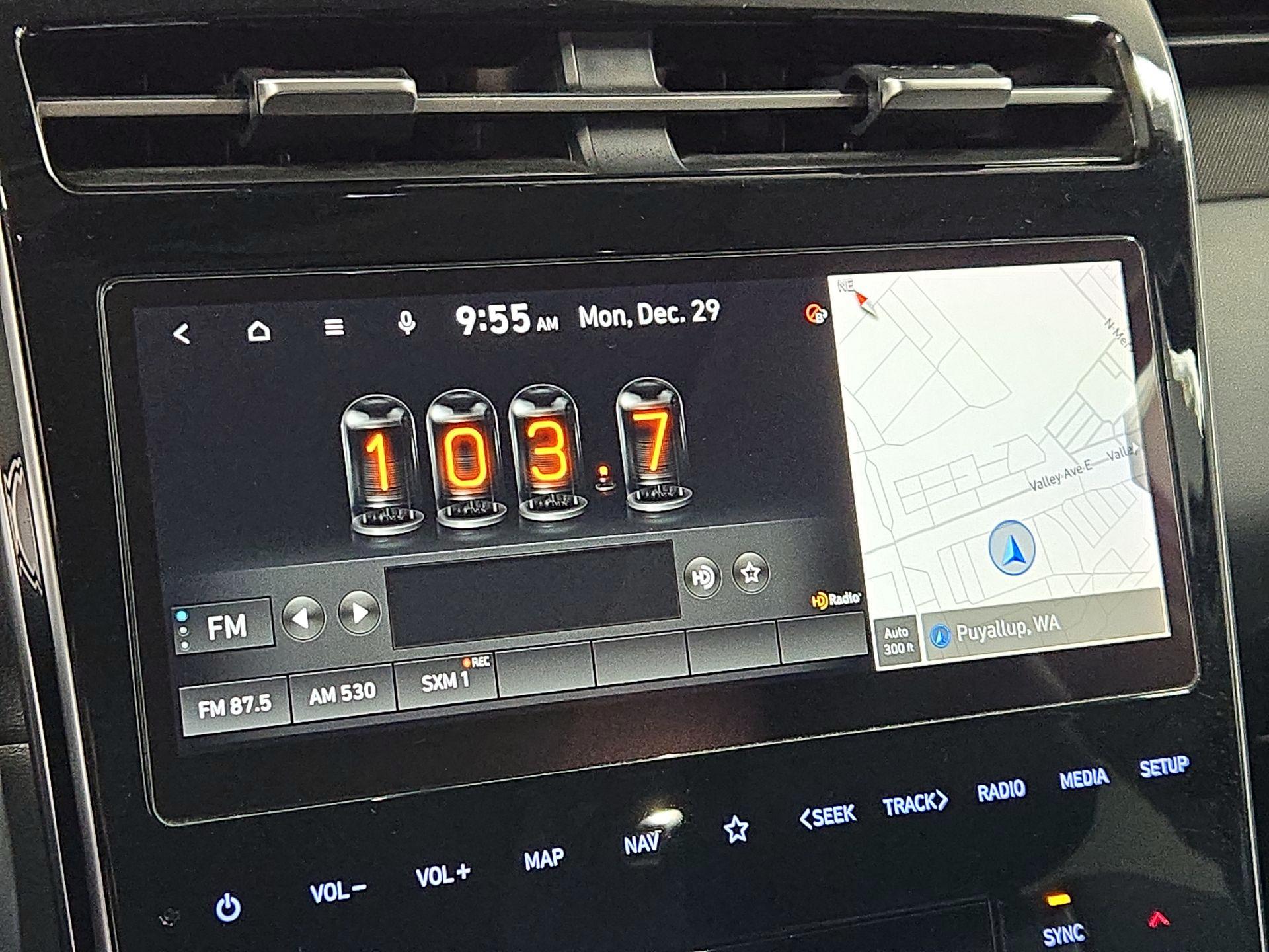 Thumbnail: 2022 Hyundai Tucson - 16