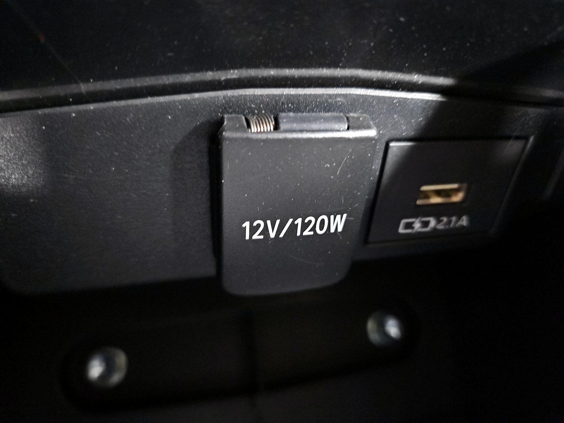 Thumbnail: 2020 Toyota Corolla - 18