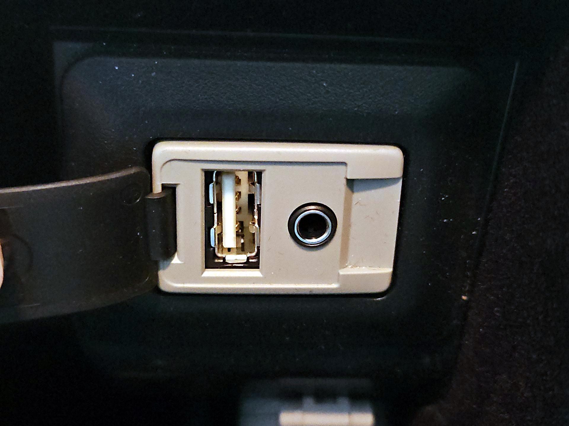 Thumbnail: 2015 Lexus RX - 19