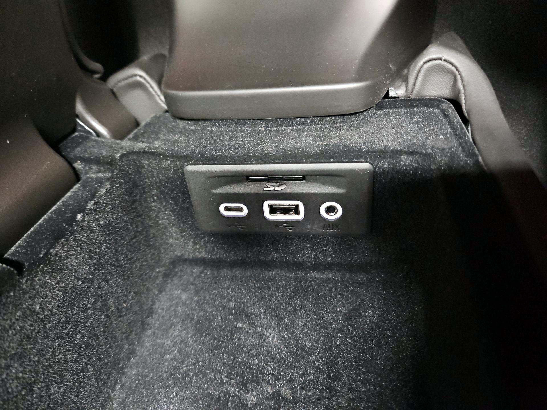 Thumbnail: 2022 Chevrolet Corvette - 19