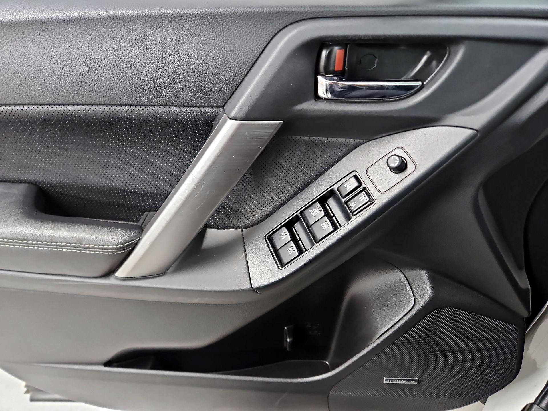 Thumbnail: 2014 Subaru Forester - 12