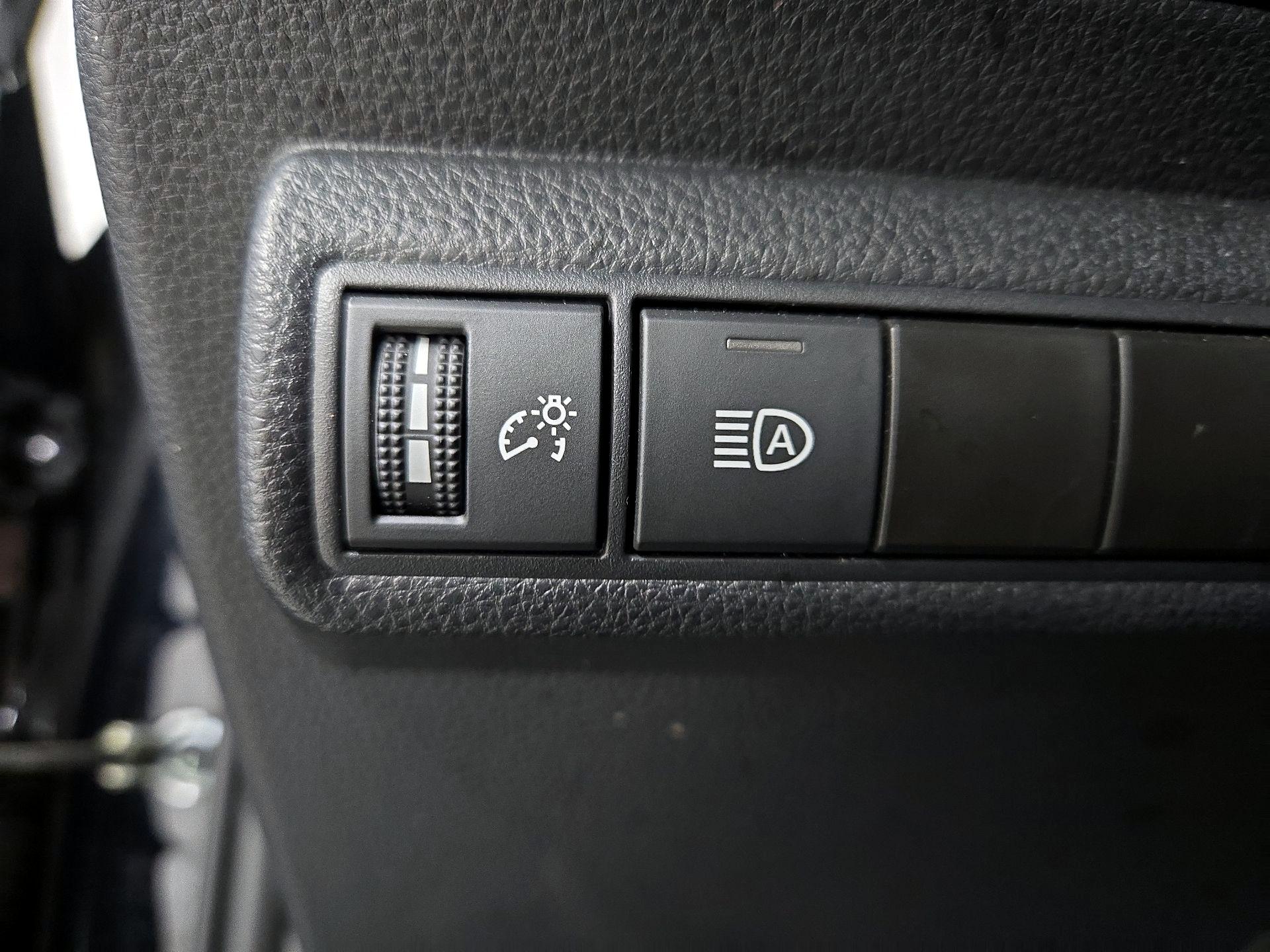 Thumbnail: 2024 Toyota Corolla - 13