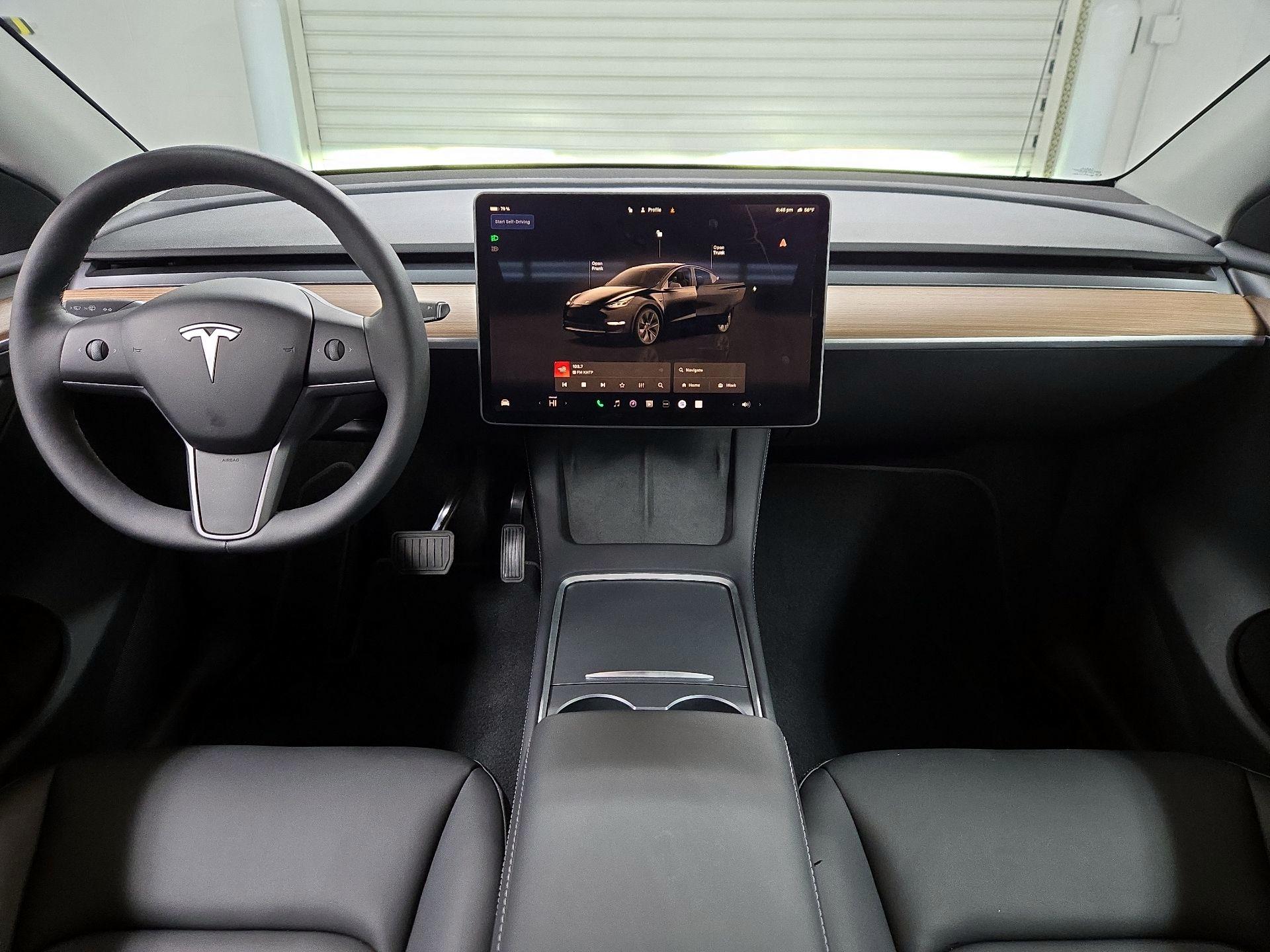 Thumbnail: 2025 Tesla Model Y - 9