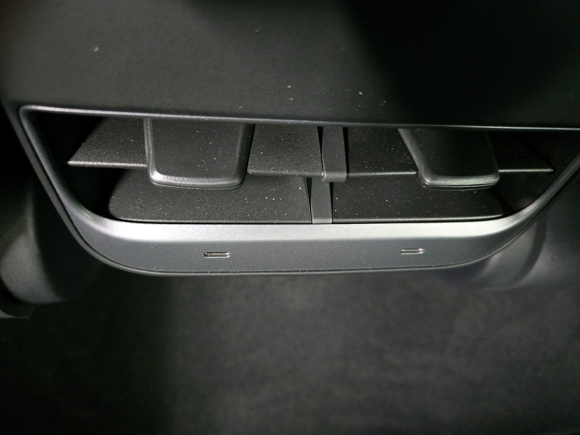 Thumbnail: 2025 Tesla Model Y - 19