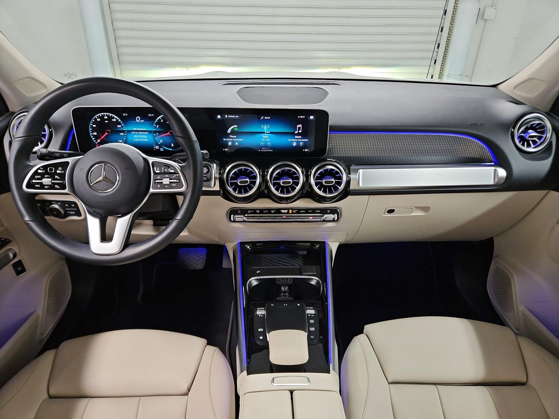 Thumbnail: 2021 Mercedes-Benz GLB - 9