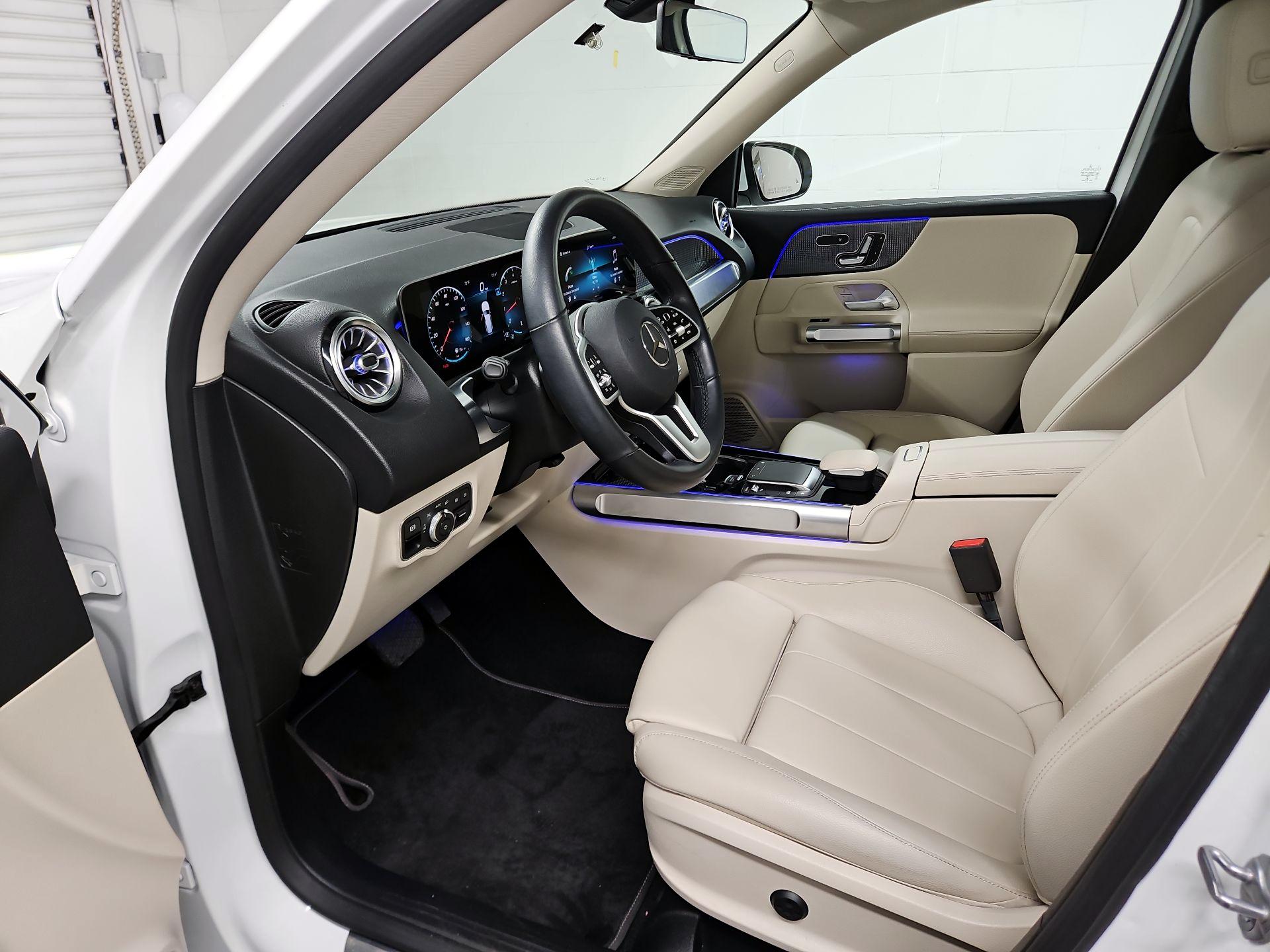 Thumbnail: 2021 Mercedes-Benz GLB - 11