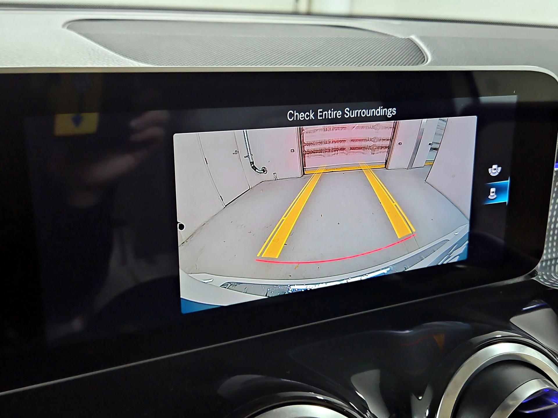 Thumbnail: 2021 Mercedes-Benz GLB - 14